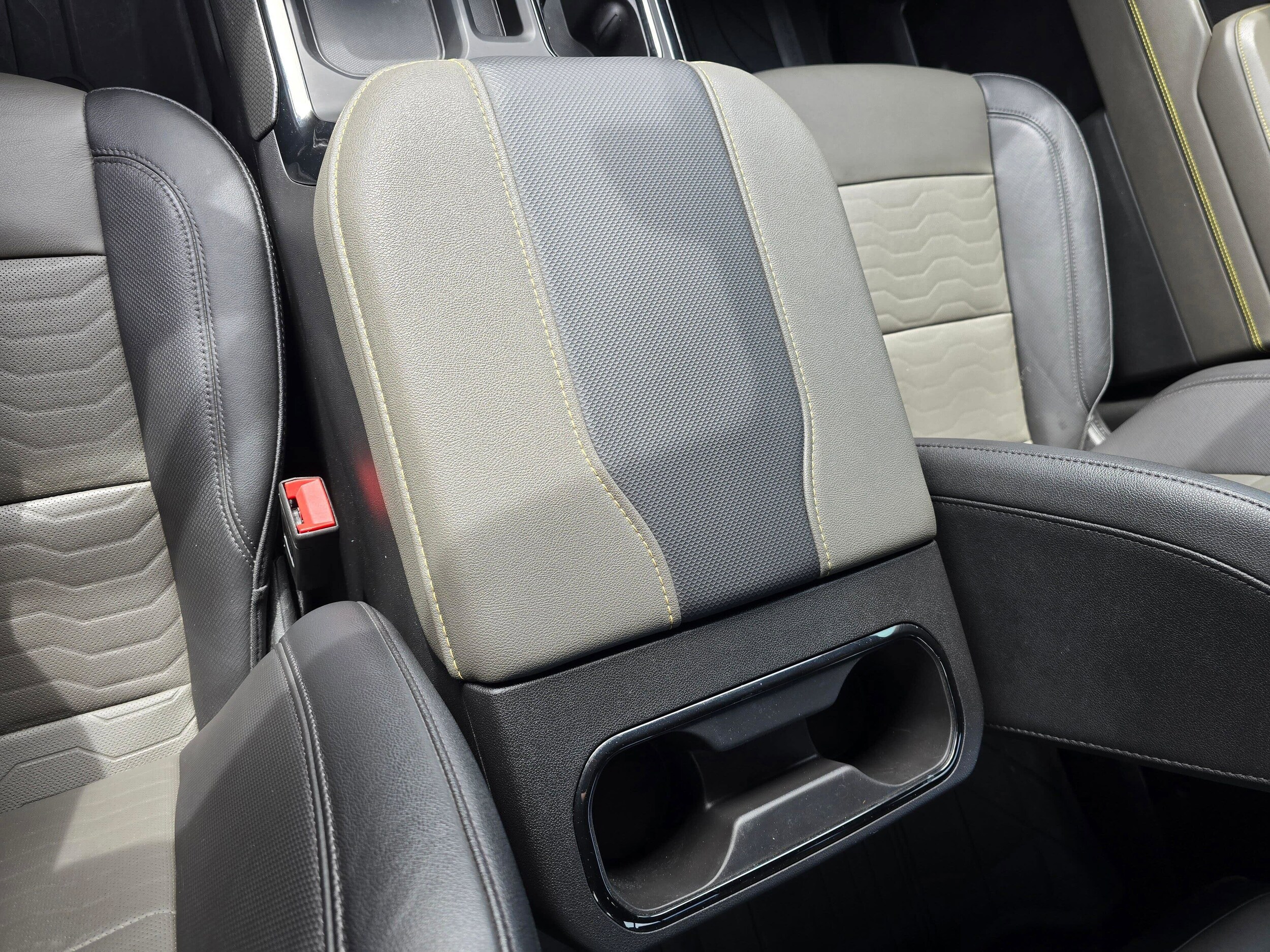 Used 2023 Black Chevrolet ZR2 image 25