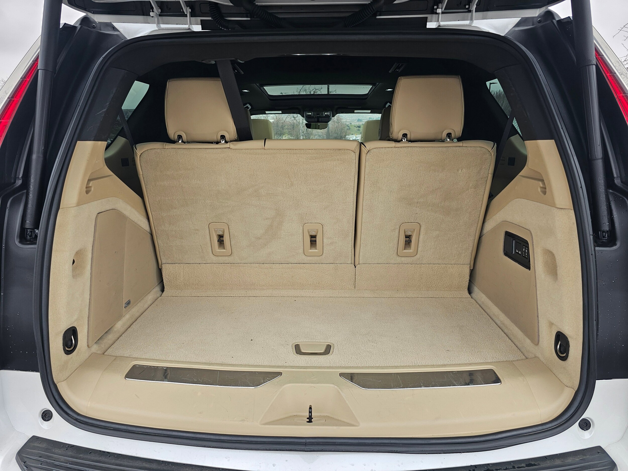 Used 2023 Crystal White Tricoat Cadillac 4WD Premium Luxury image 62