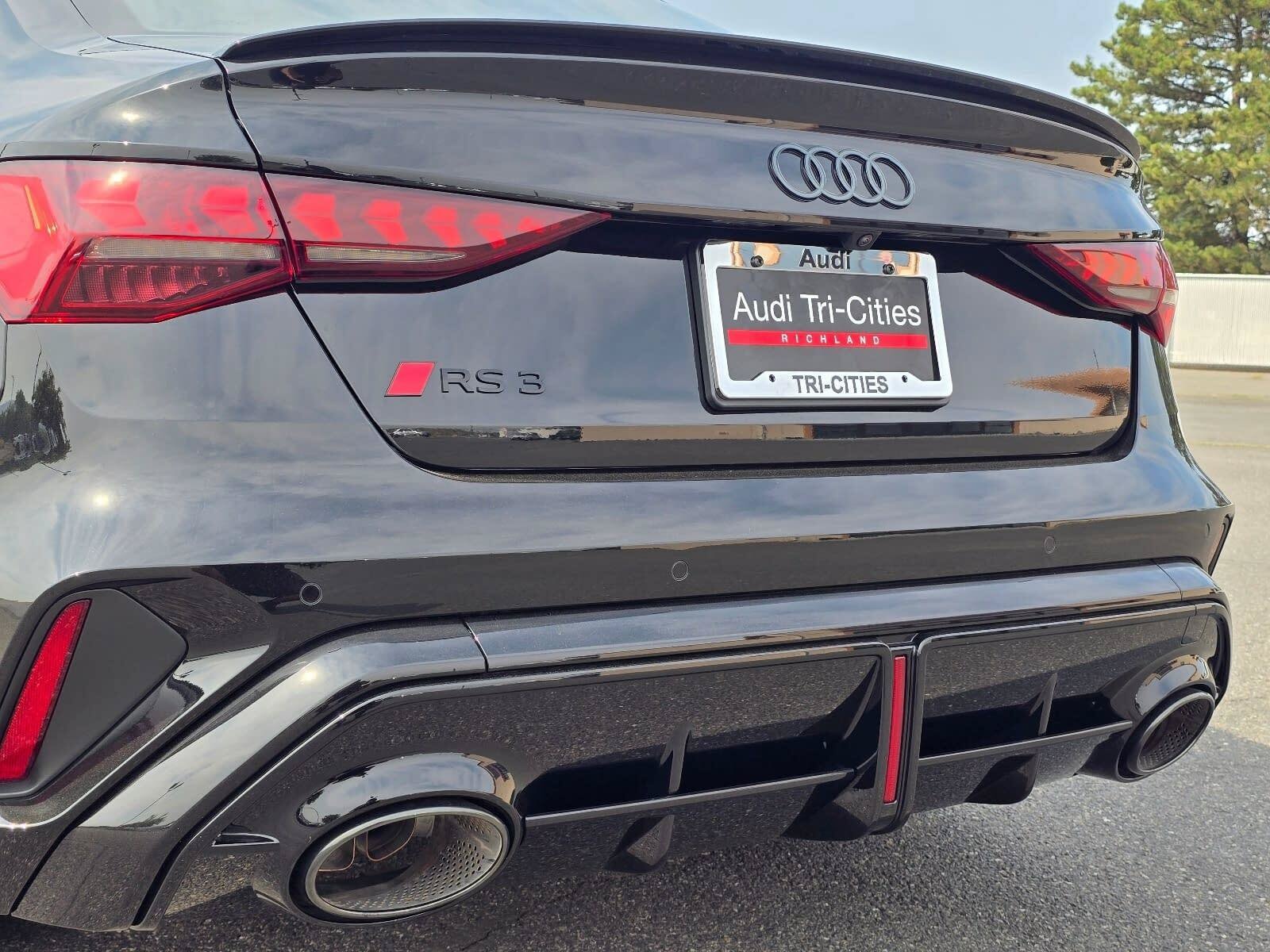 New 2026 Mythos Black Audi 2.5T image 7