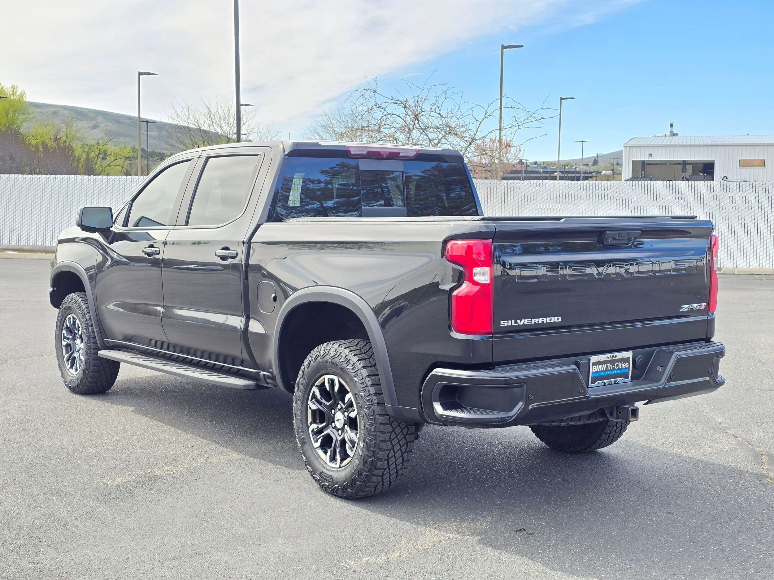 Used 2023 Black Chevrolet ZR2 image 4