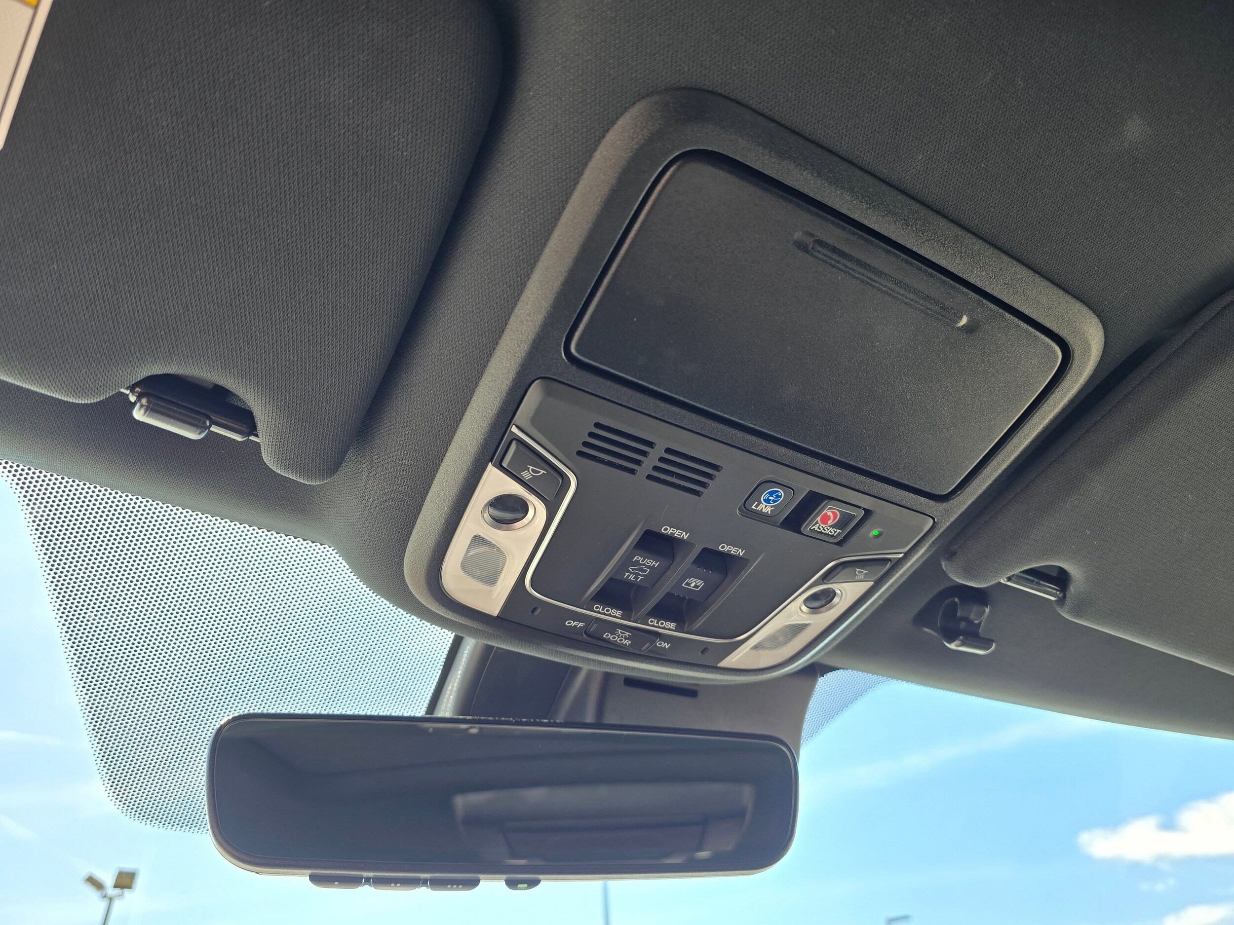 Used 2021 Platinum White Pearl Honda Black Edition image 61