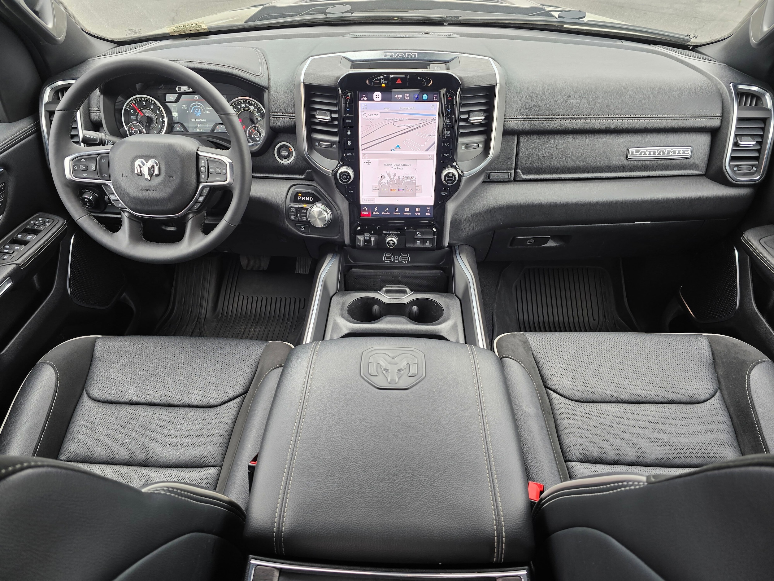 Used 2025 Diamond Black Crystal Pearlcoat Ram Laramie image 43