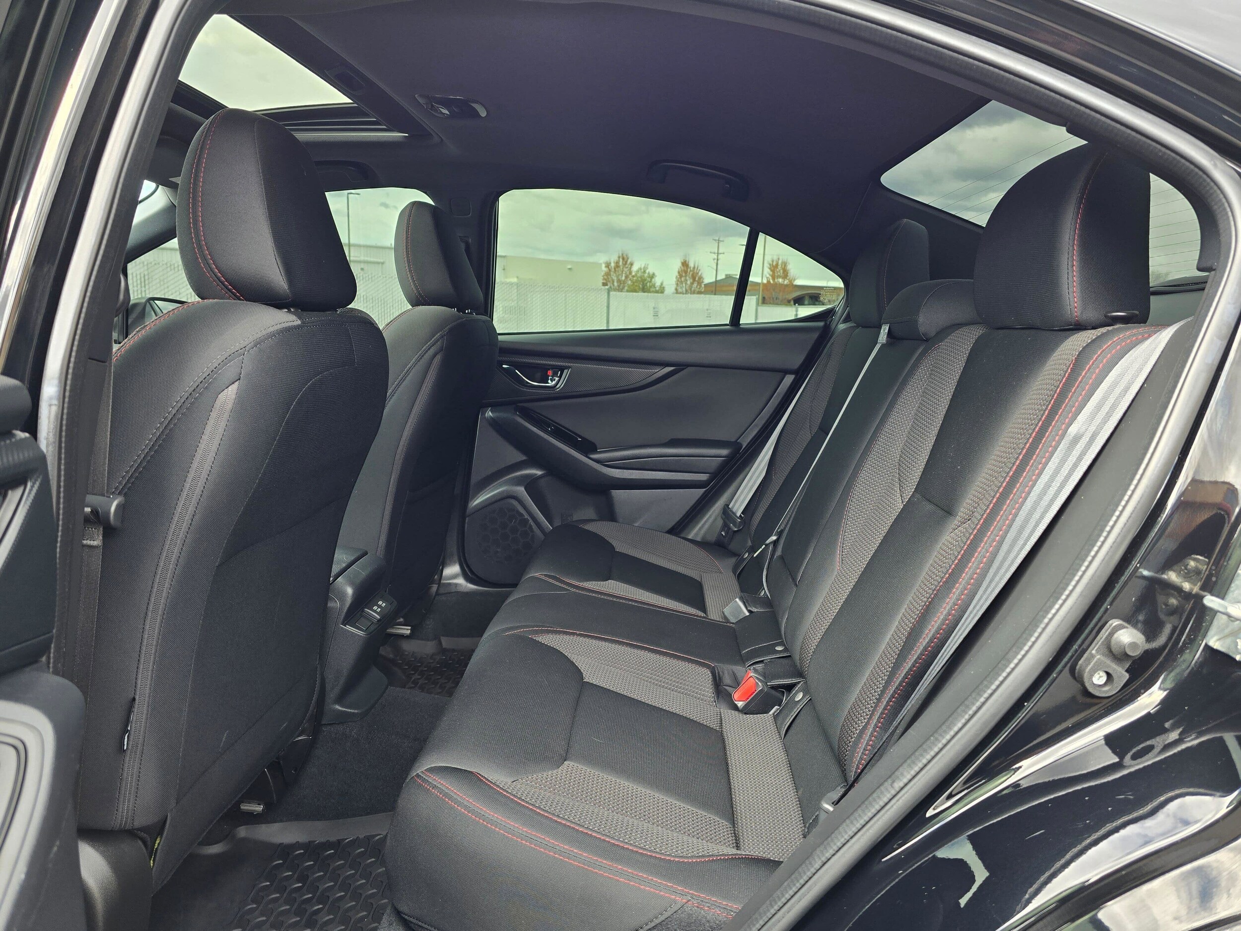 Used 2022 Crystal Black Silica Subaru Premium image 13