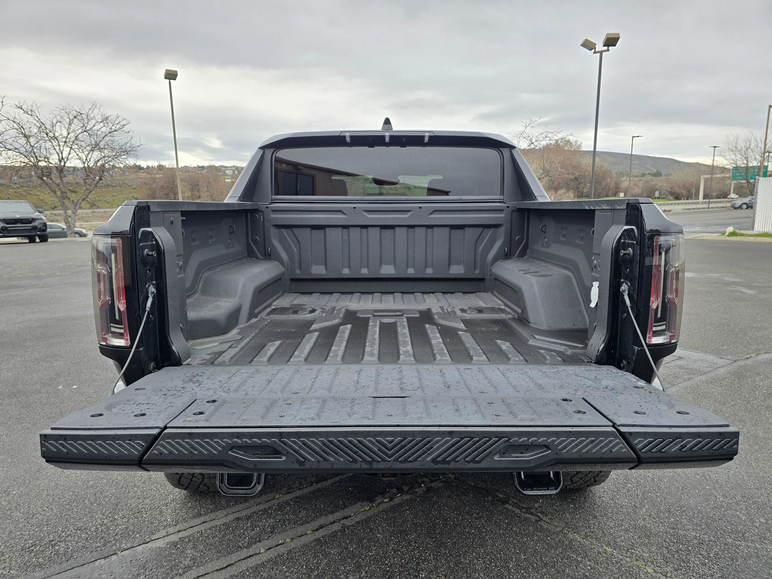 Used 2024 Void Black GMC 2X image 60