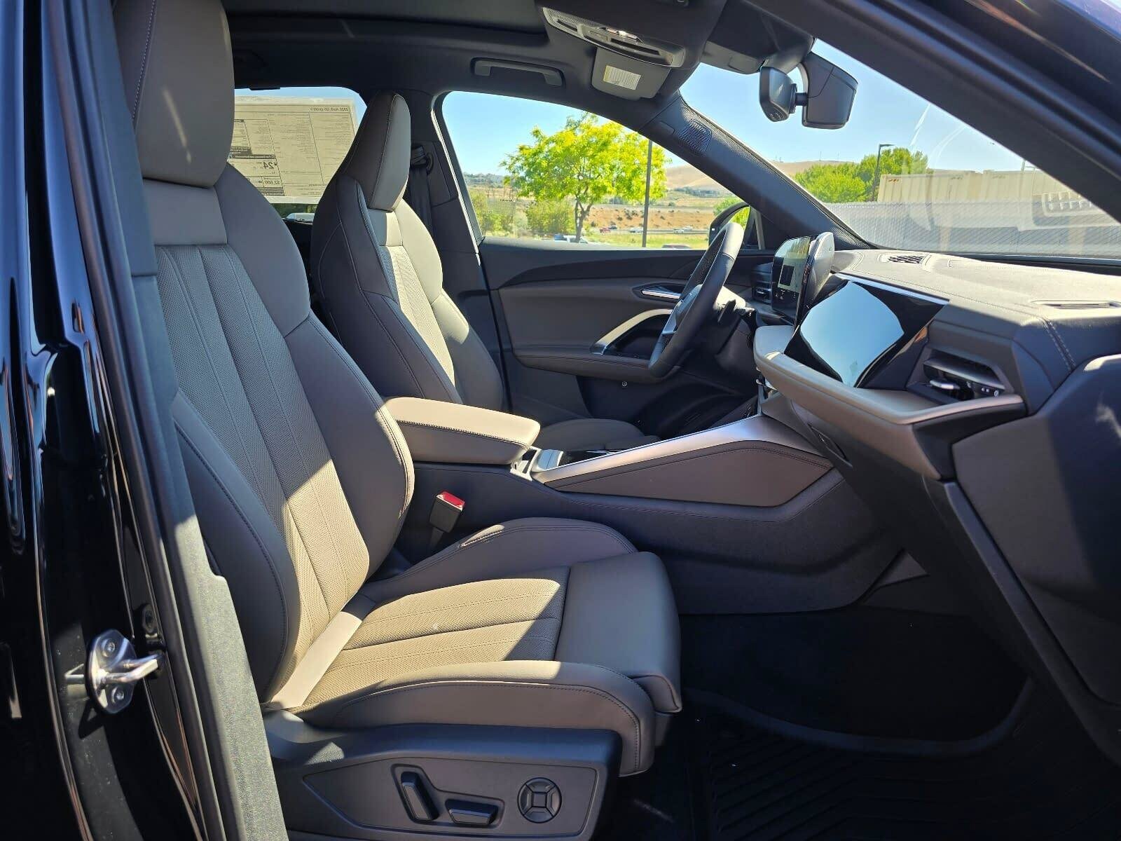 New 2026 Mythos Black Audi 2.0T Premium Plus image 15