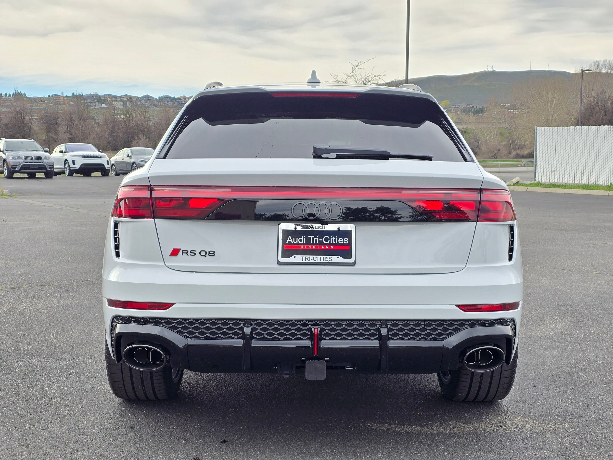 New 2026 Glacier White Audi 4.0T performance image 36