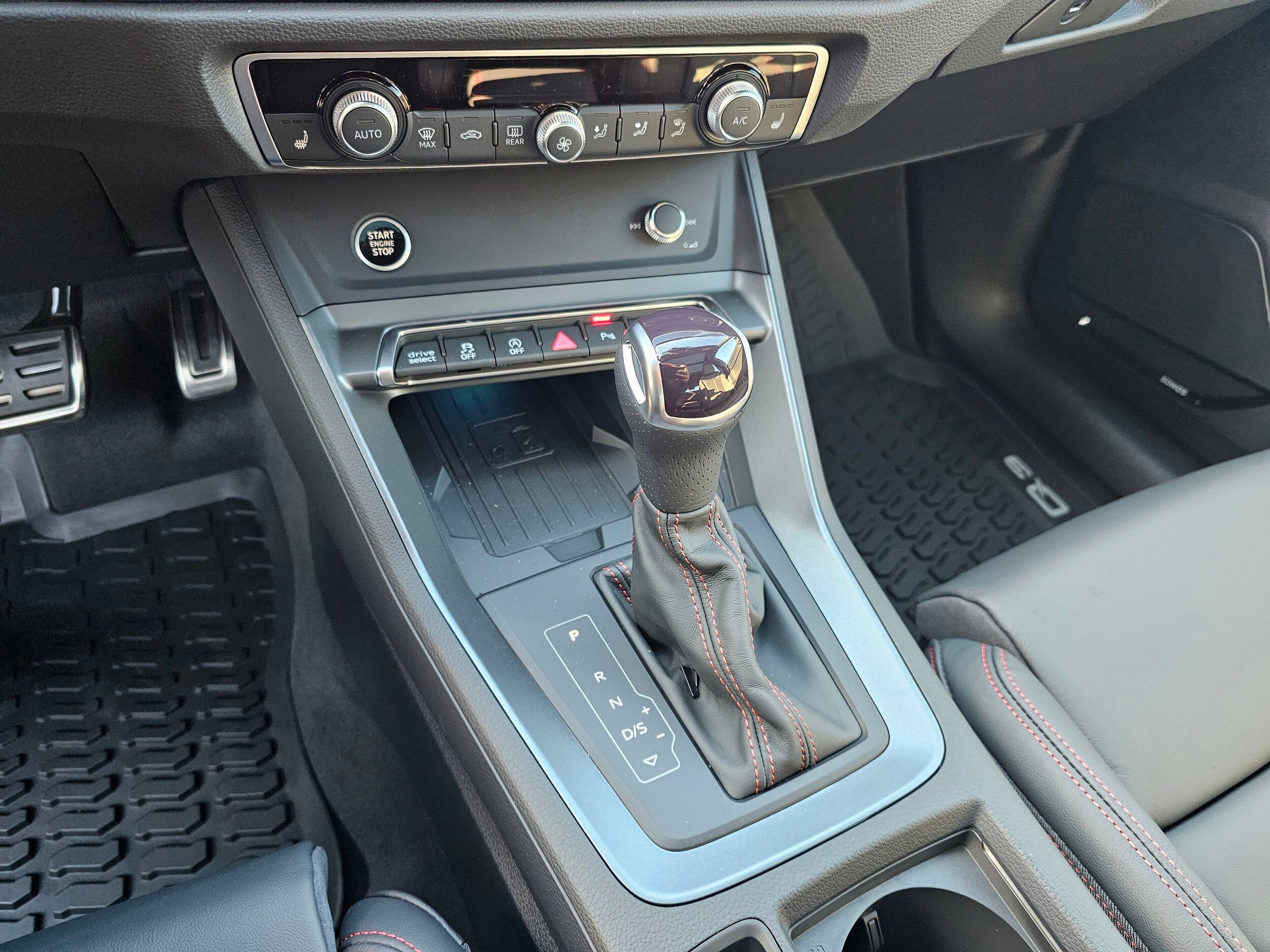 New 2025 Daytona Gray Pearl Audi 45 S line Premium Plus image 51