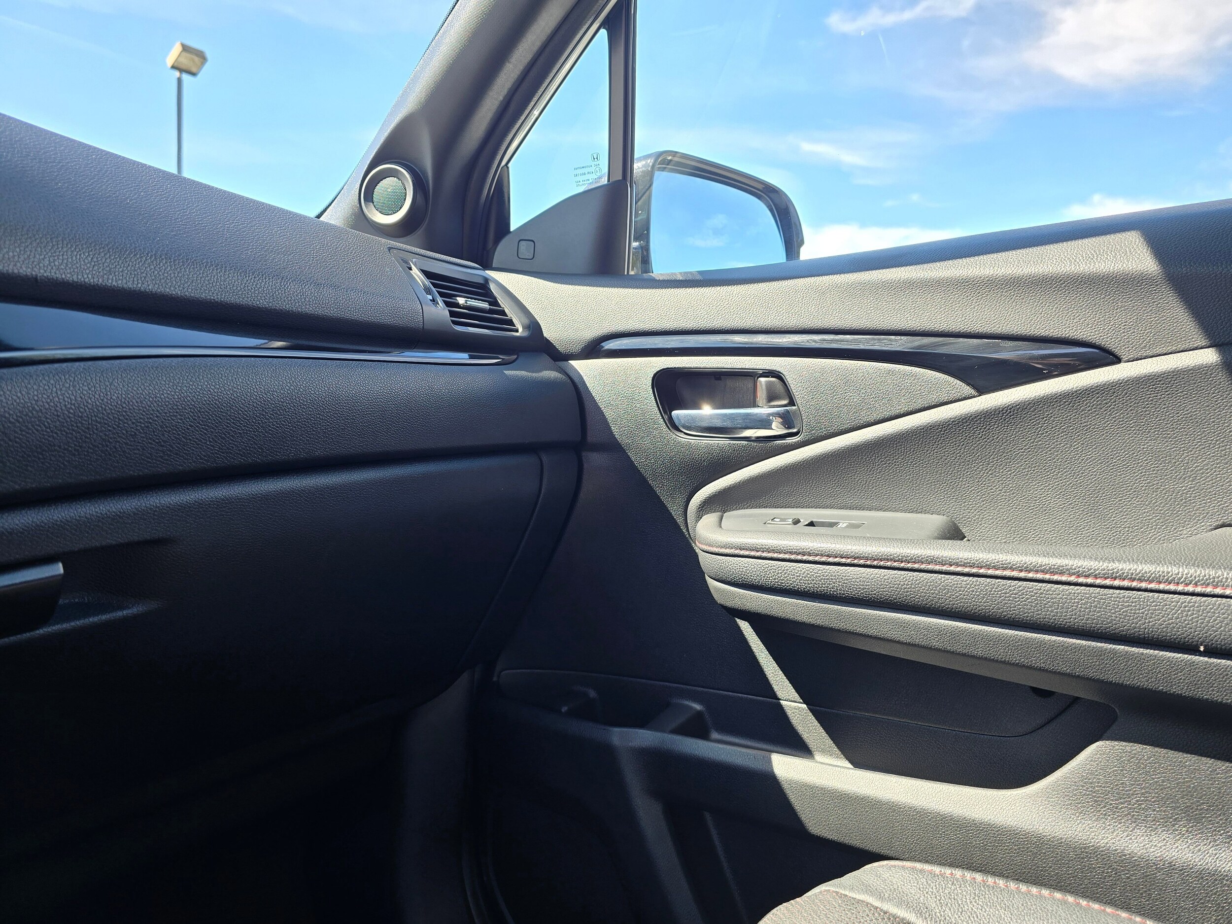 Used 2021 Platinum White Pearl Honda Black Edition image 60