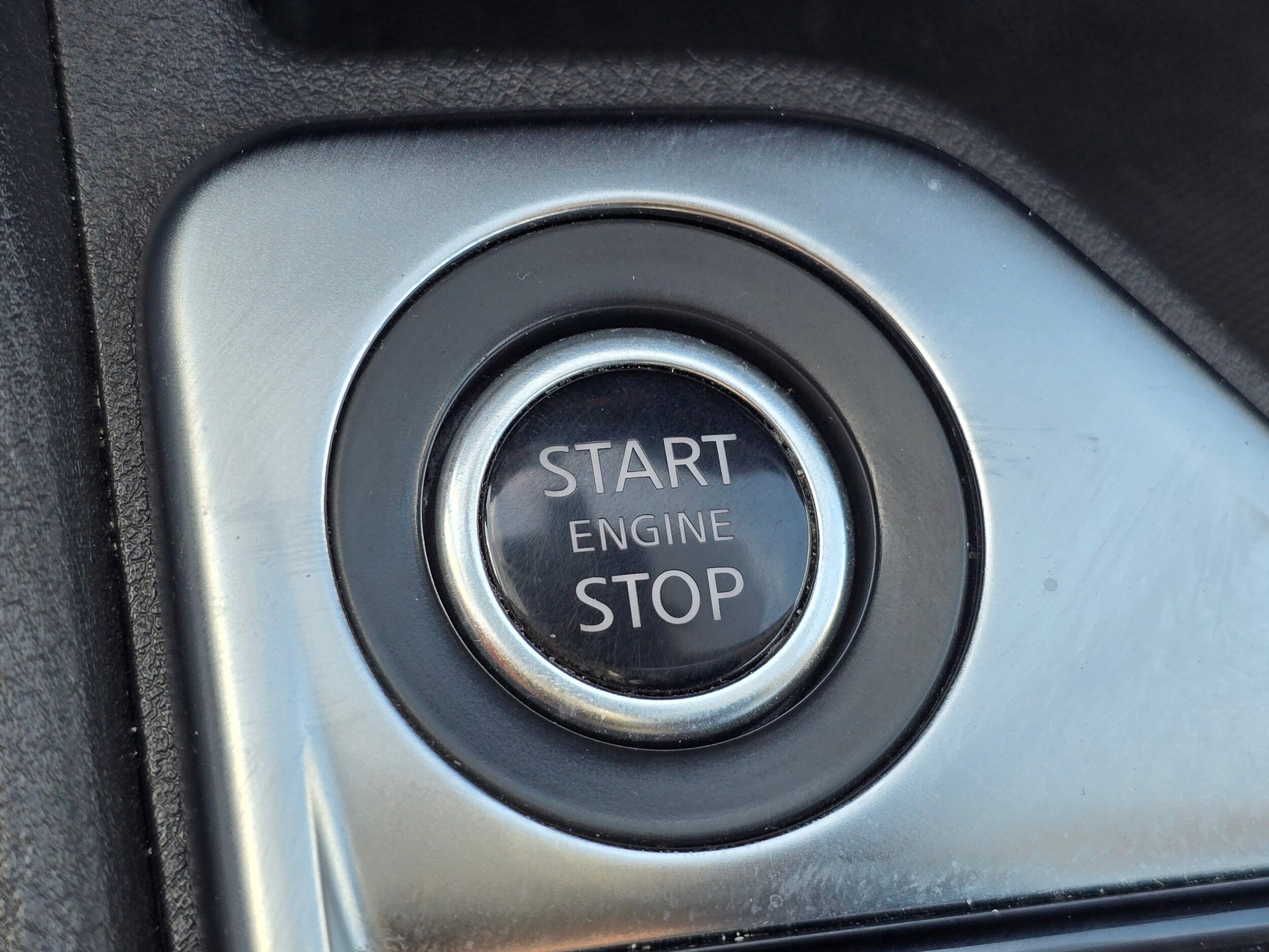 Used 2021 Scarlet Ember Tintcoat Nissan SV image 52