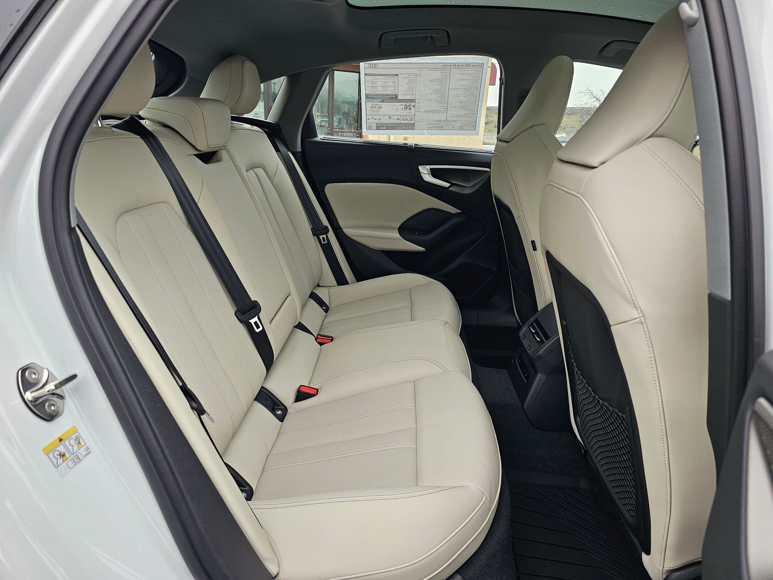 New 2025 Glacier White Audi 2.0T Prestige image 15