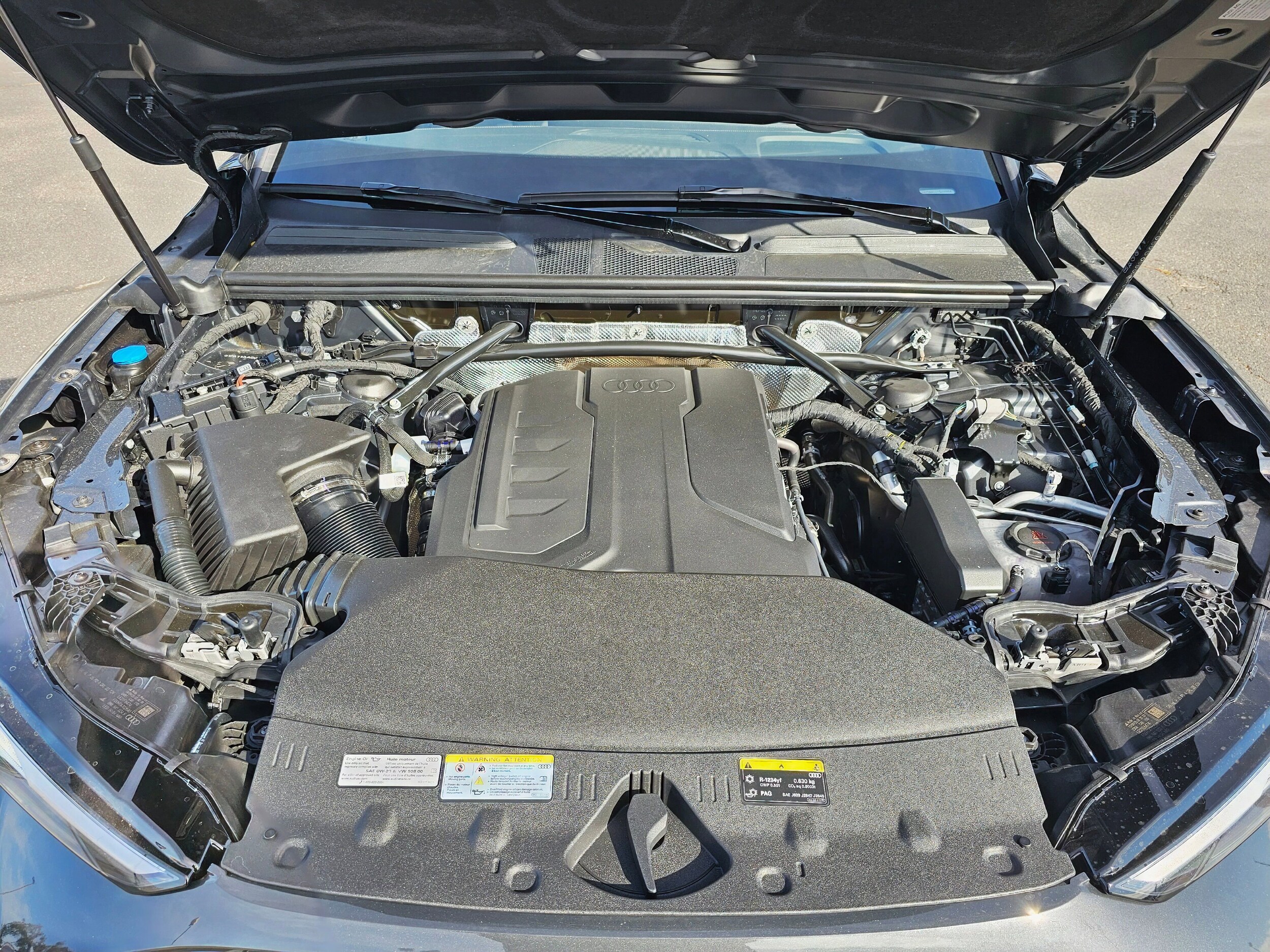 New 2025 Tambora Gray Audi 2.0T Premium image 9