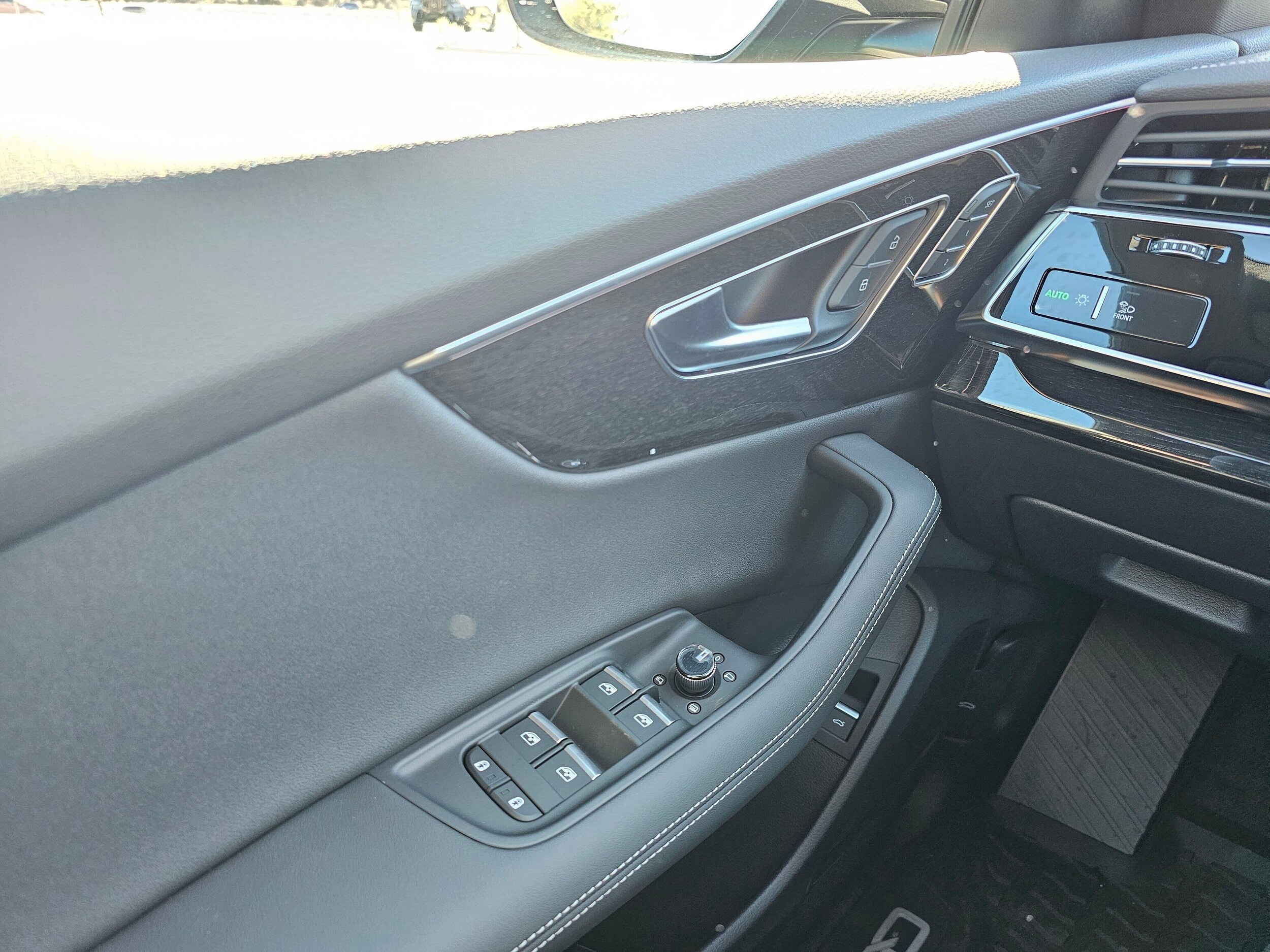 New 2026 Mythos Black Audi 55 Premium Plus image 27