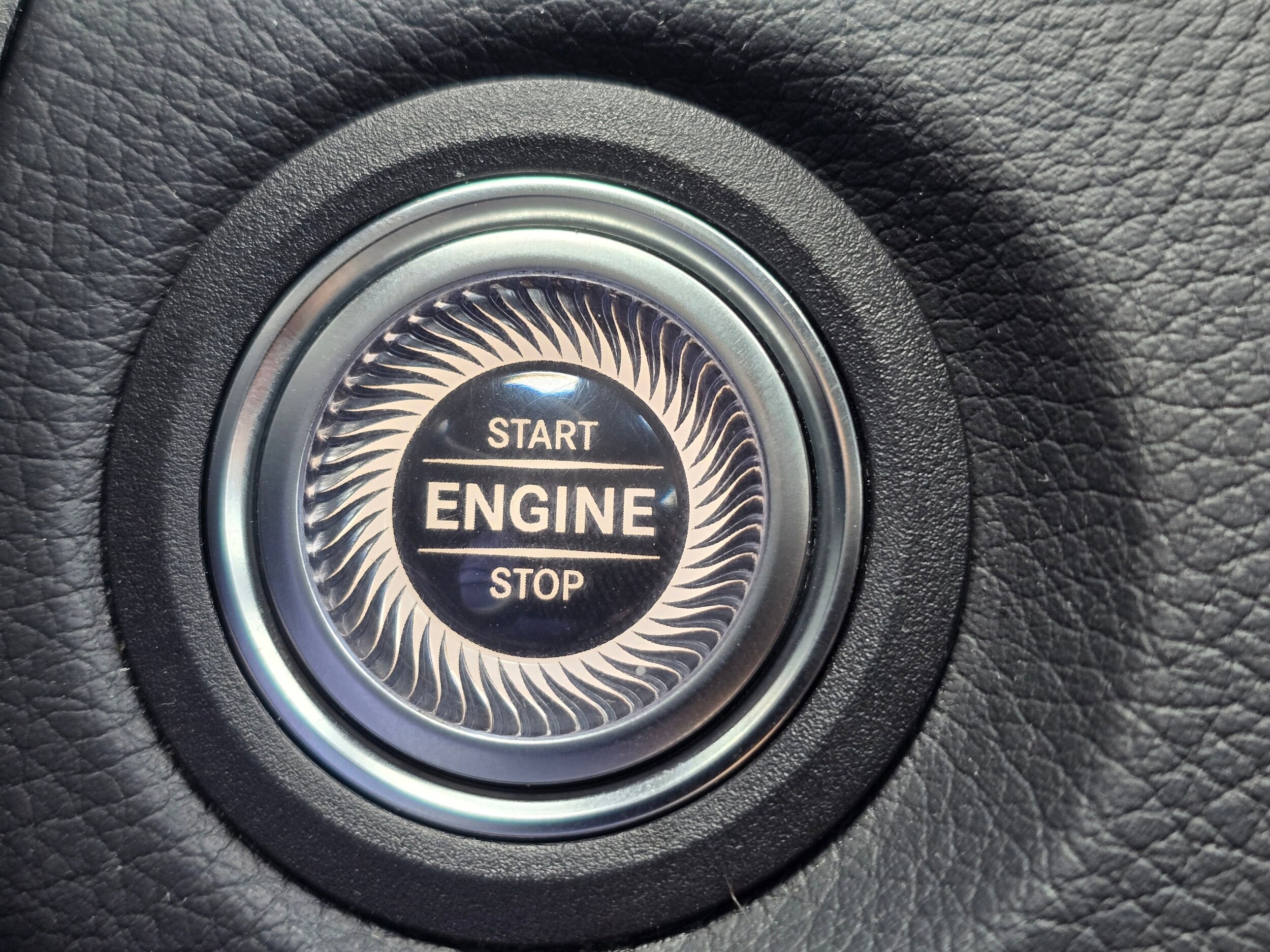 Used 2022 Starling Blue Metallic Mercedes-Benz GLC 300 image 52