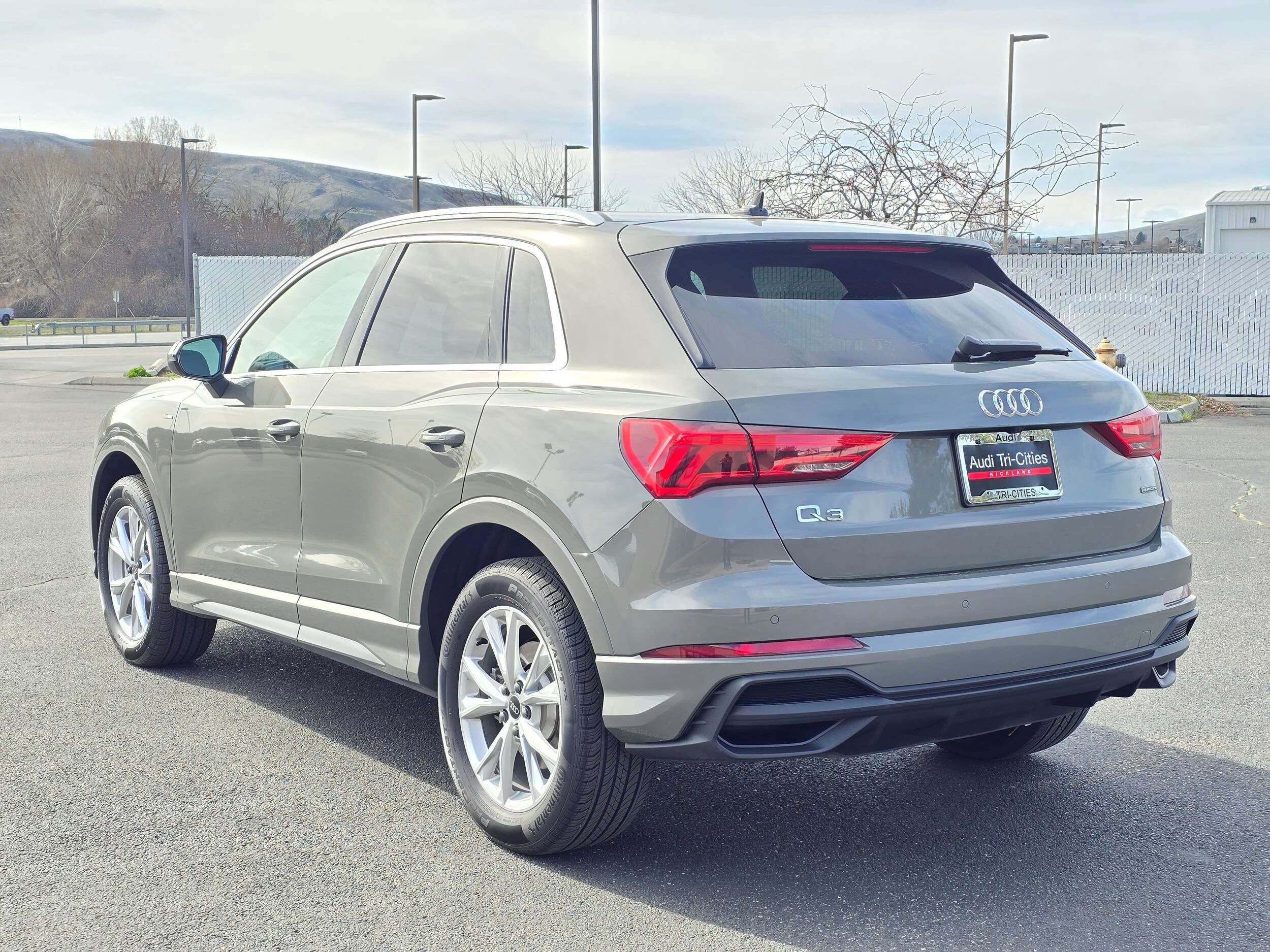 Certified Used 2025 Chronos Gray Metallic Audi S line Premium image 4