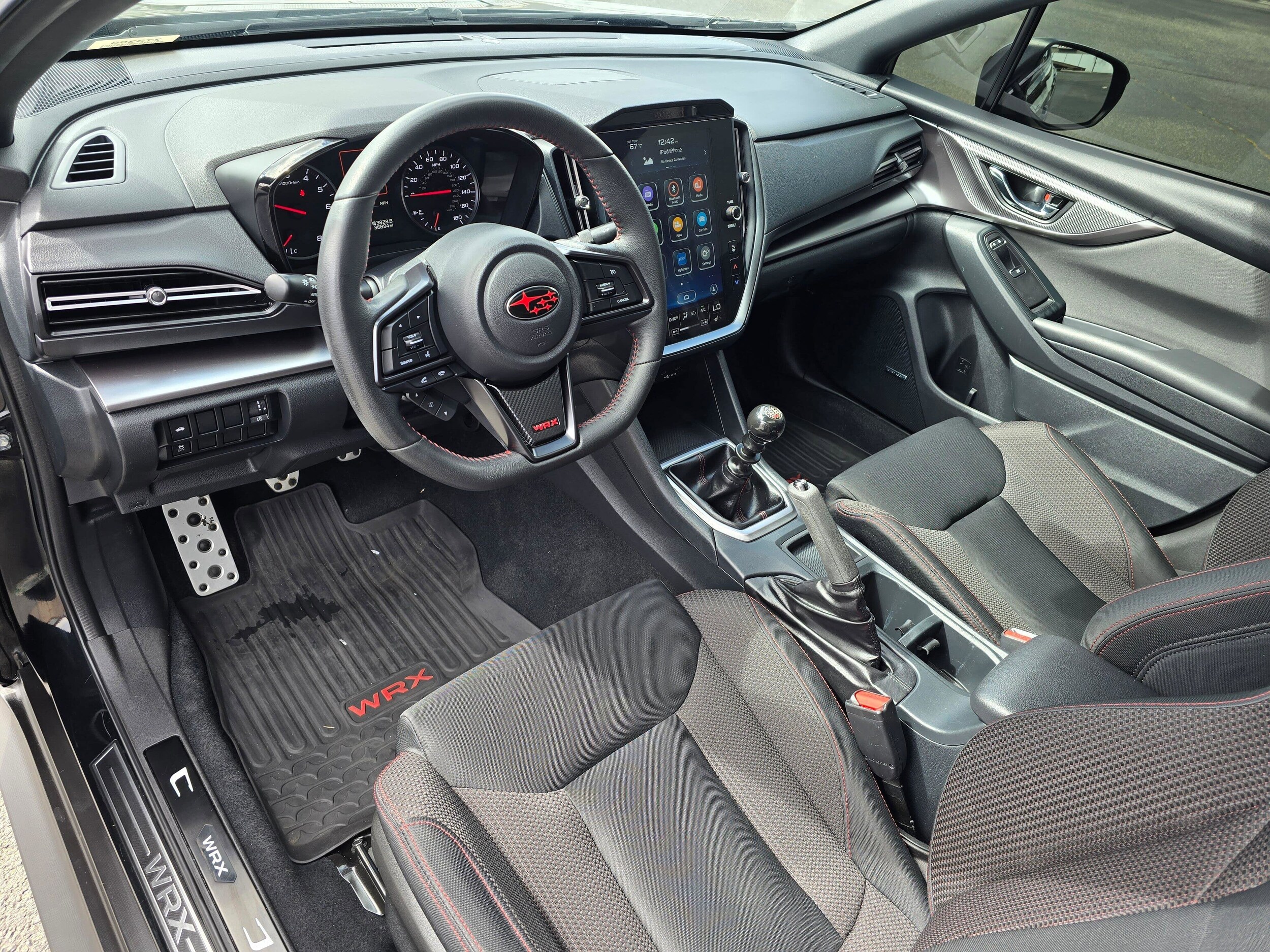 Used 2022 Crystal Black Silica Subaru Premium image 2