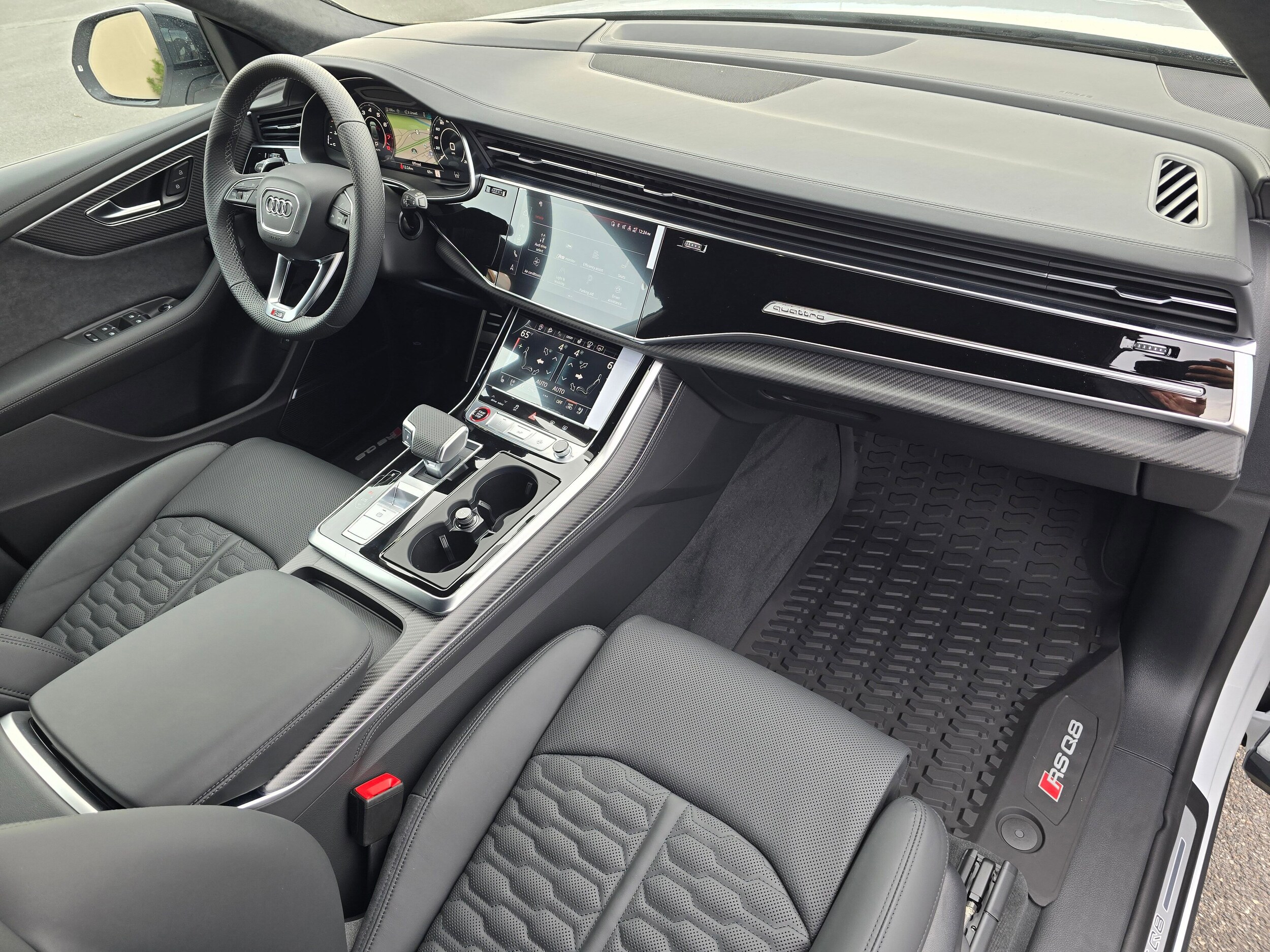 New 2026 Glacier White Audi 4.0T performance image 47