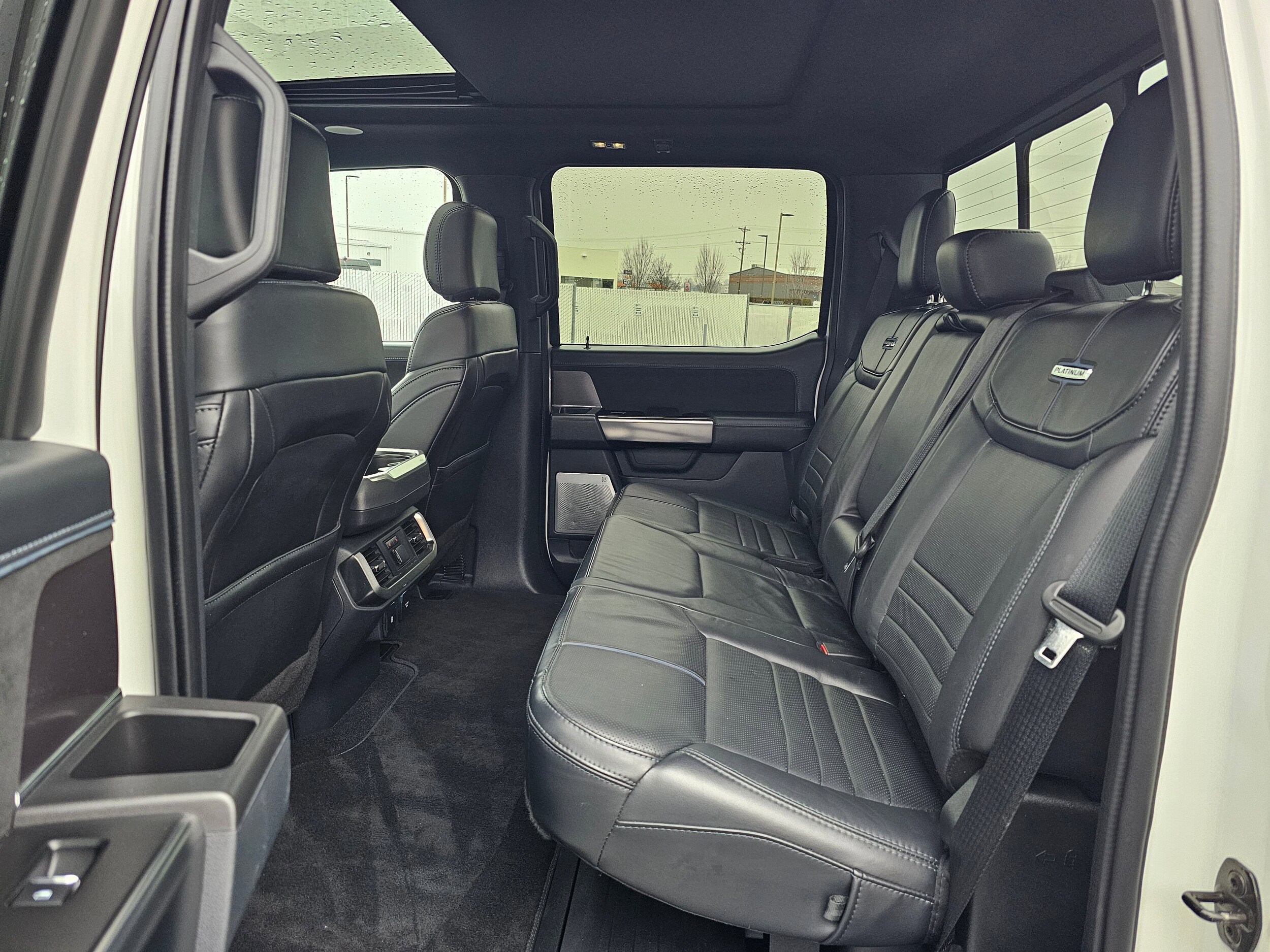 Used 2024 Star White Metallic Tri-Coat Ford Platinum image 45