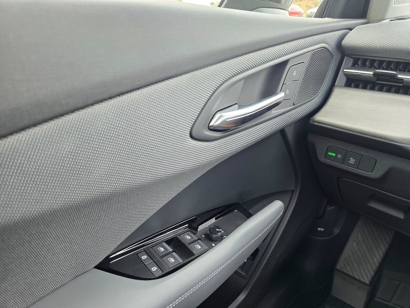 New 2026 Arrow Gray Pearl Audi S line image 29