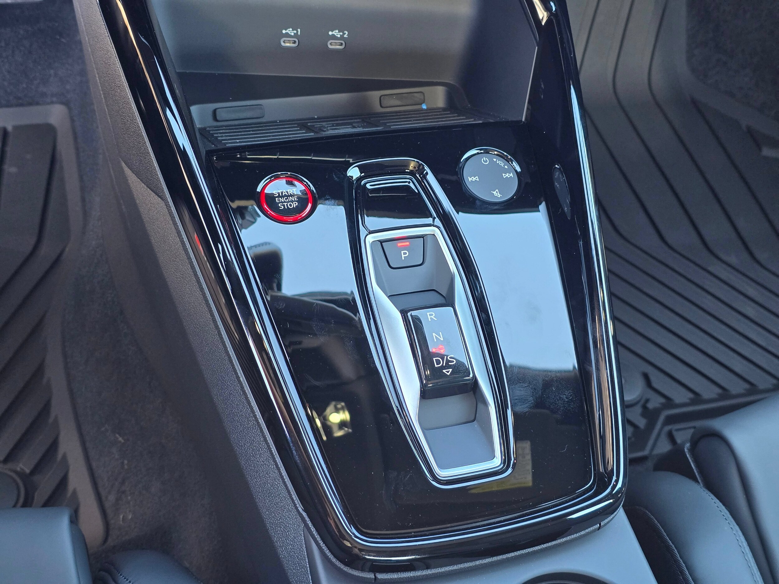 New 2026 Mythos Black Audi 2.5T image 53