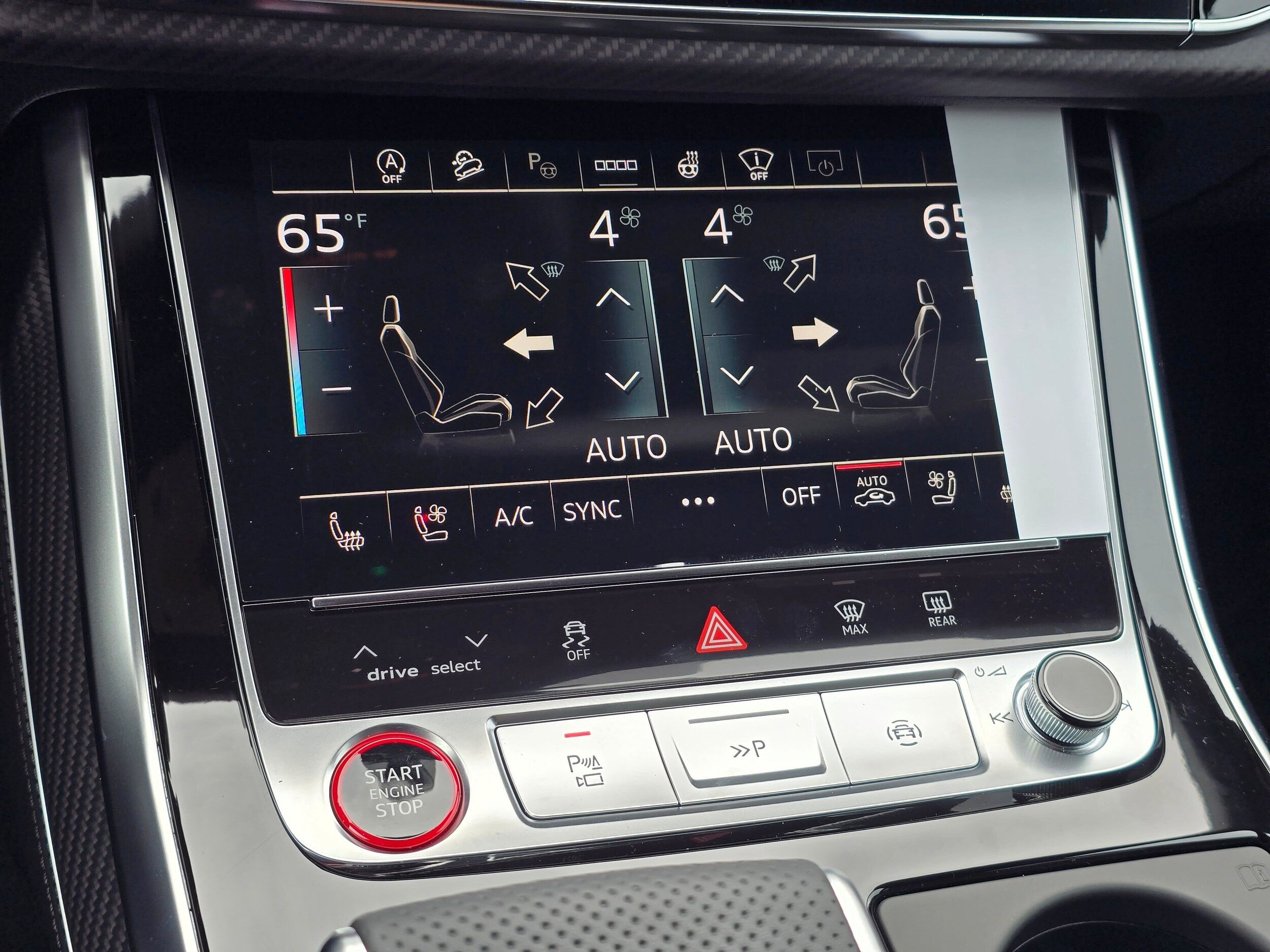 New 2026 Glacier White Audi 4.0T performance image 21