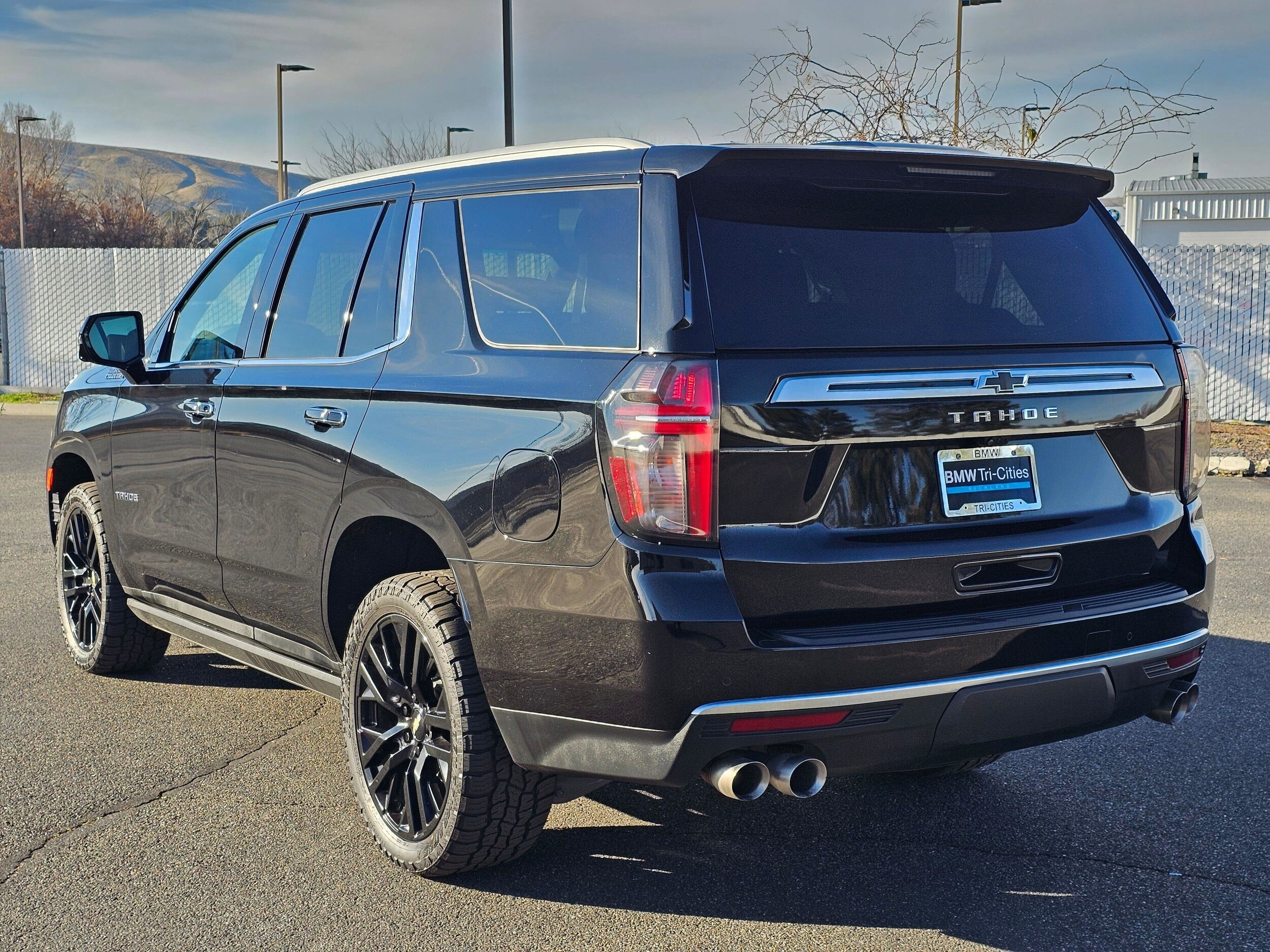 Used 2023 Black Chevrolet High Country image 4