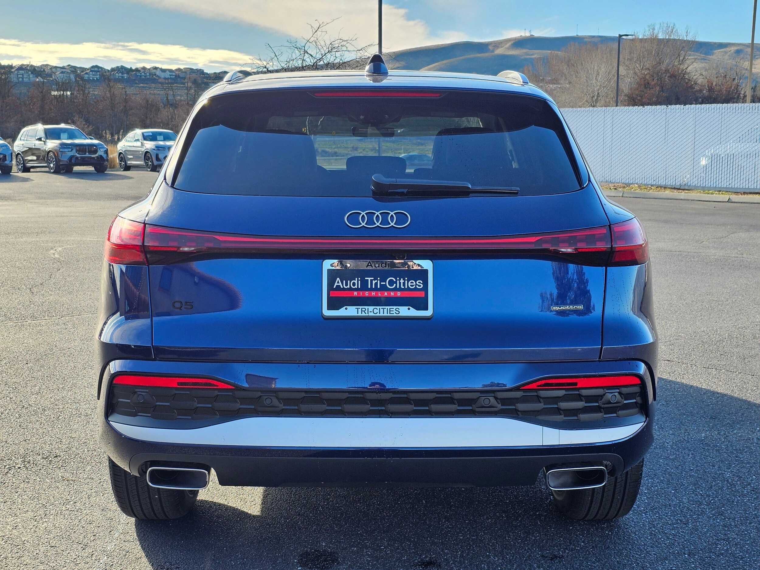 New 2025 Navarra Blue Audi 2.0T Premium image 5