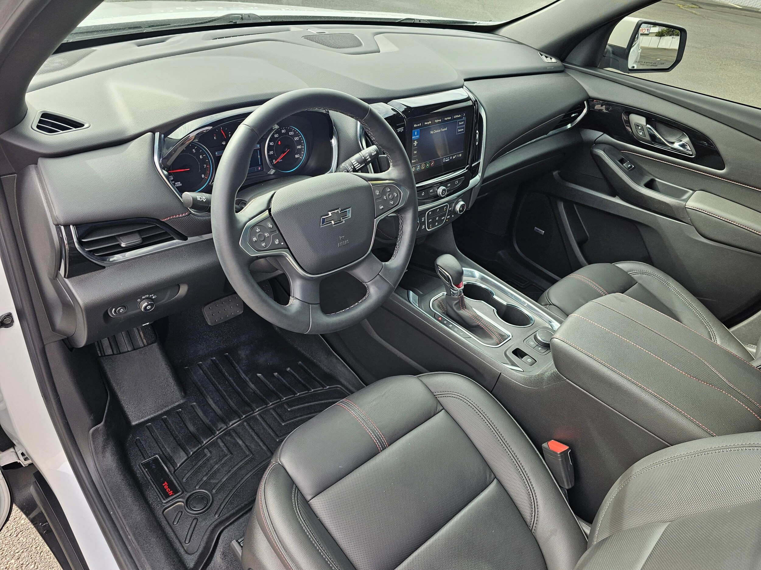 Used 2023 Iridescent Pearl Tricoat Chevrolet RS image 34