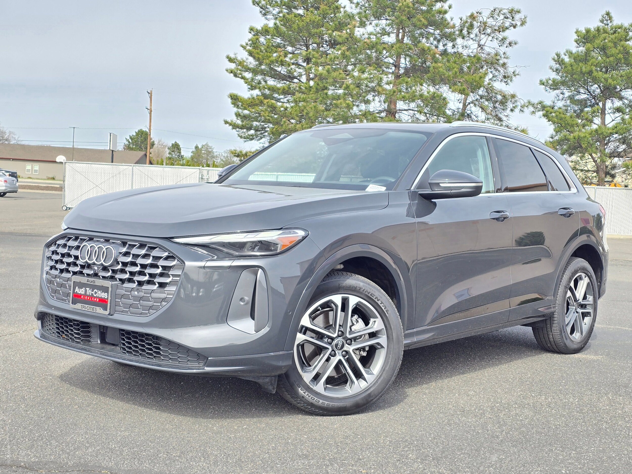 Certified Used 2025 Tambora Gray Metallic Audi Premium image 32