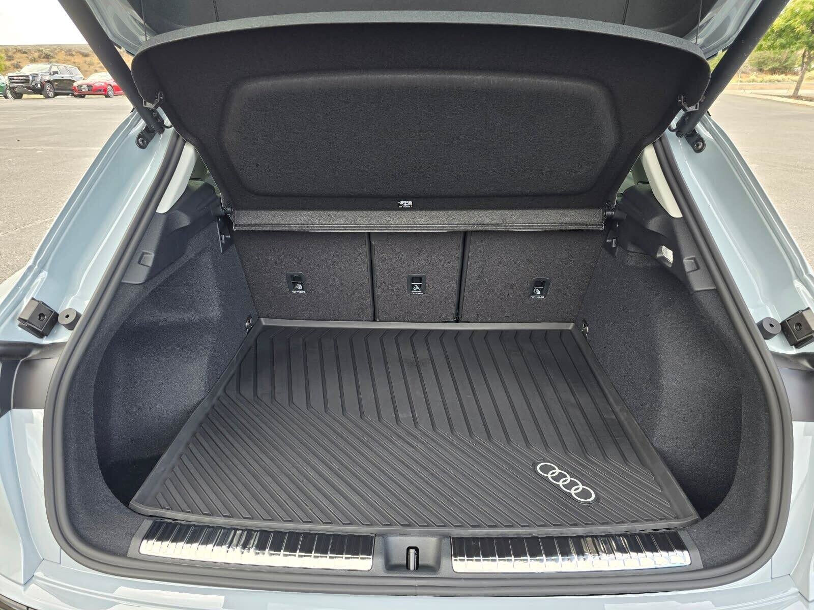 New 2026 Arrow Gray Pearl Audi S line image 30