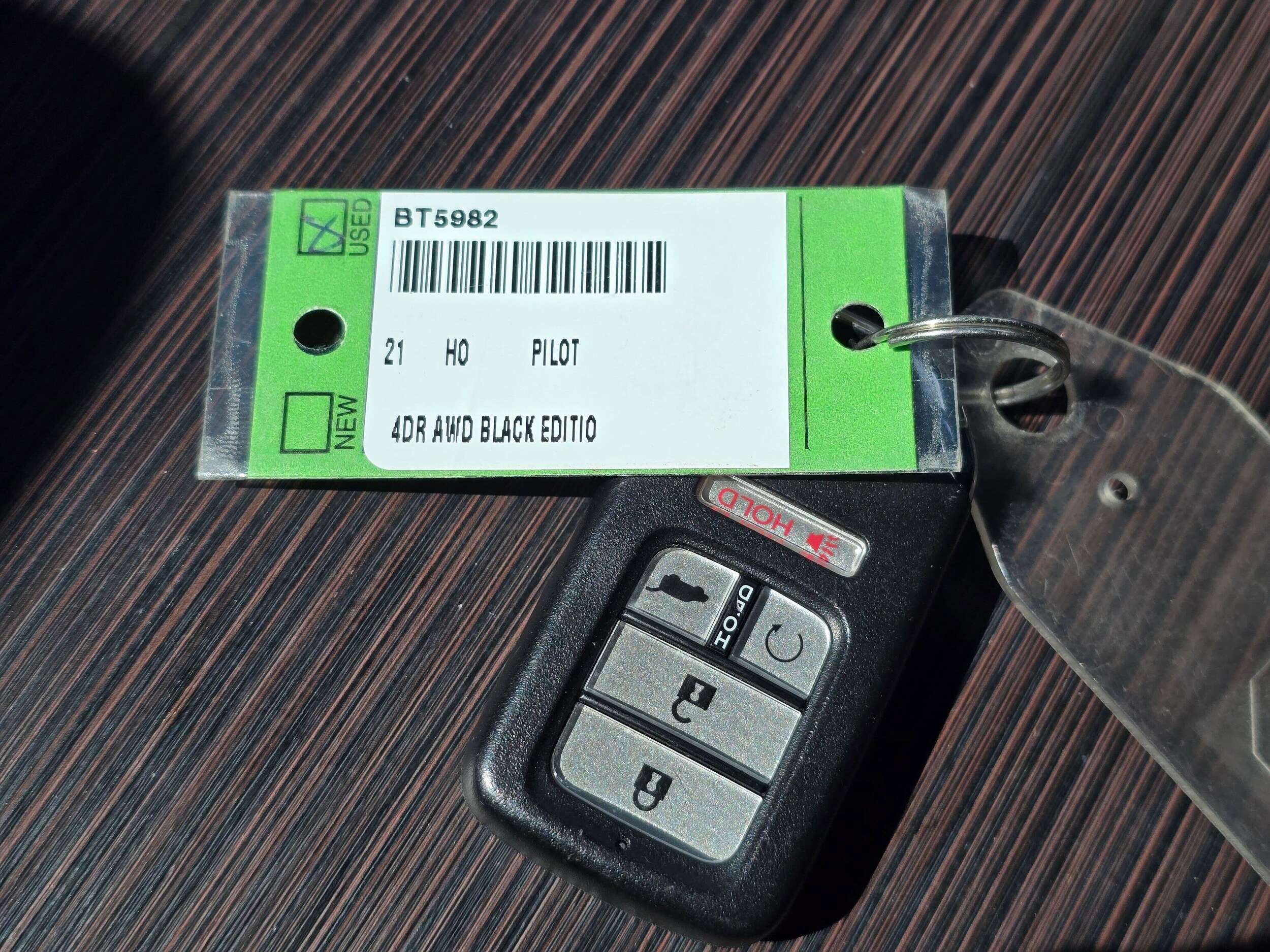 Used 2021 Platinum White Pearl Honda Black Edition image 33