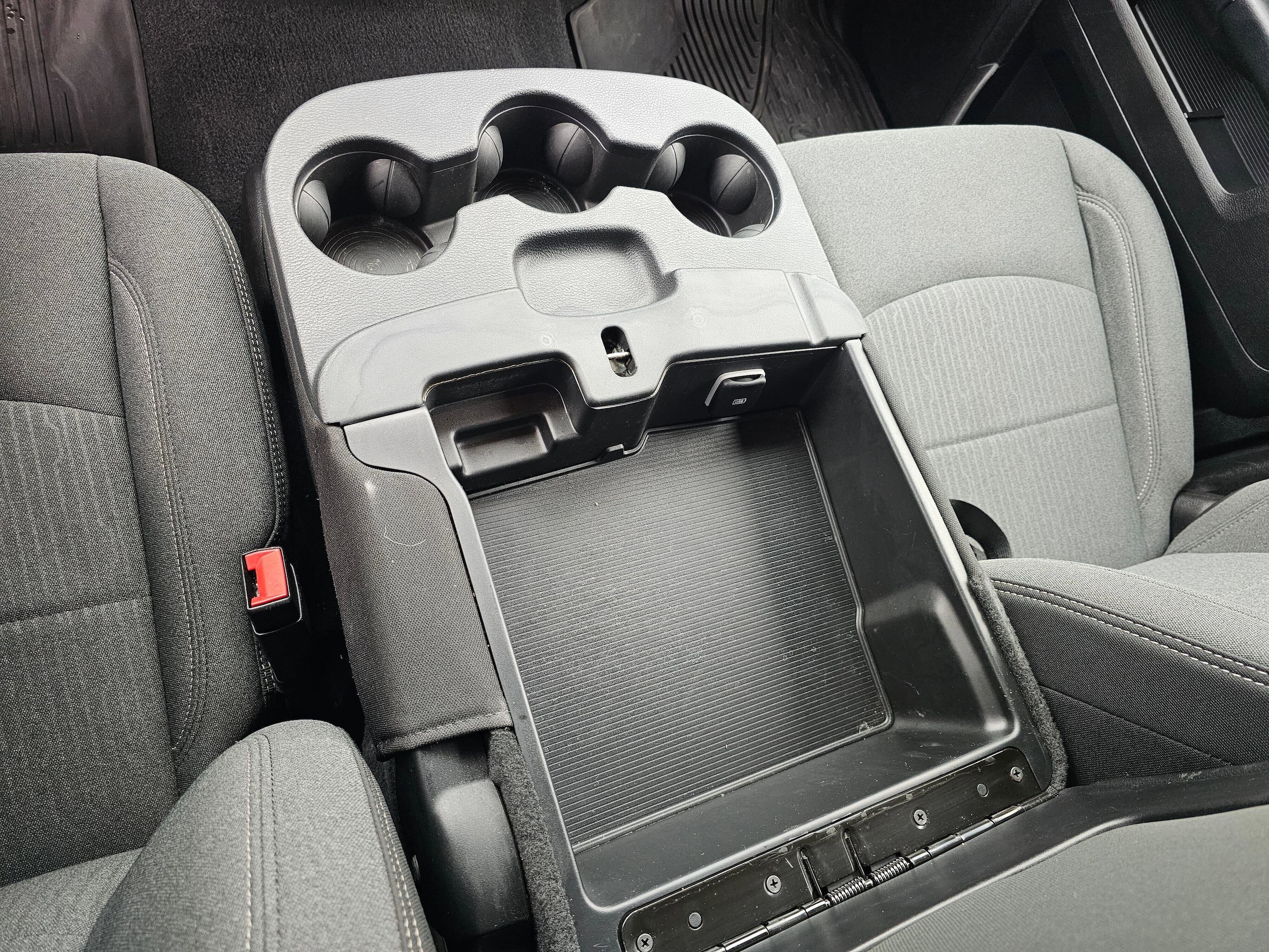 Used 2022 Patriot Blue Pearlcoat Ram Big Horn image 25