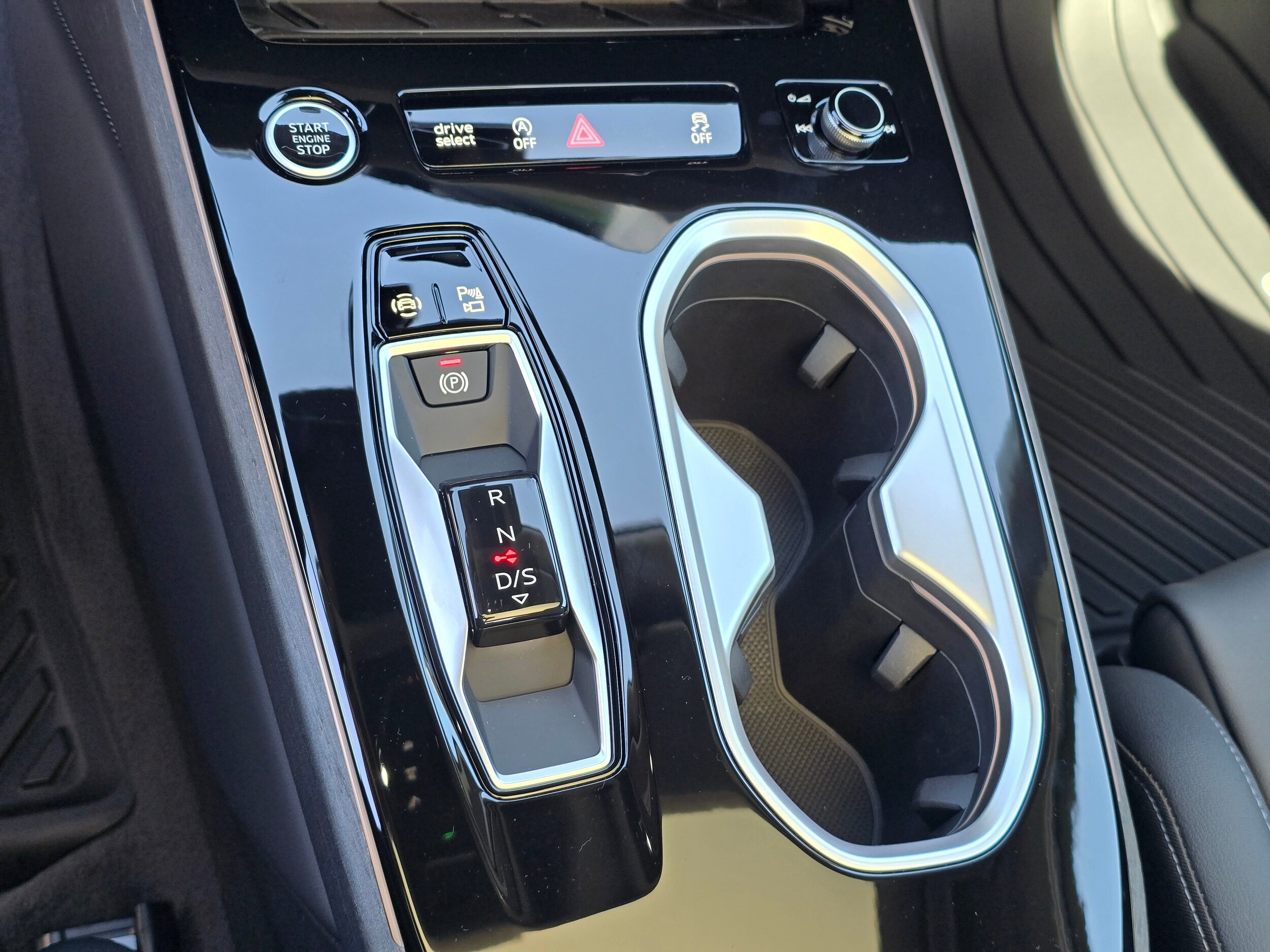 New 2026 Mythos Black Audi Premium Plus image 53