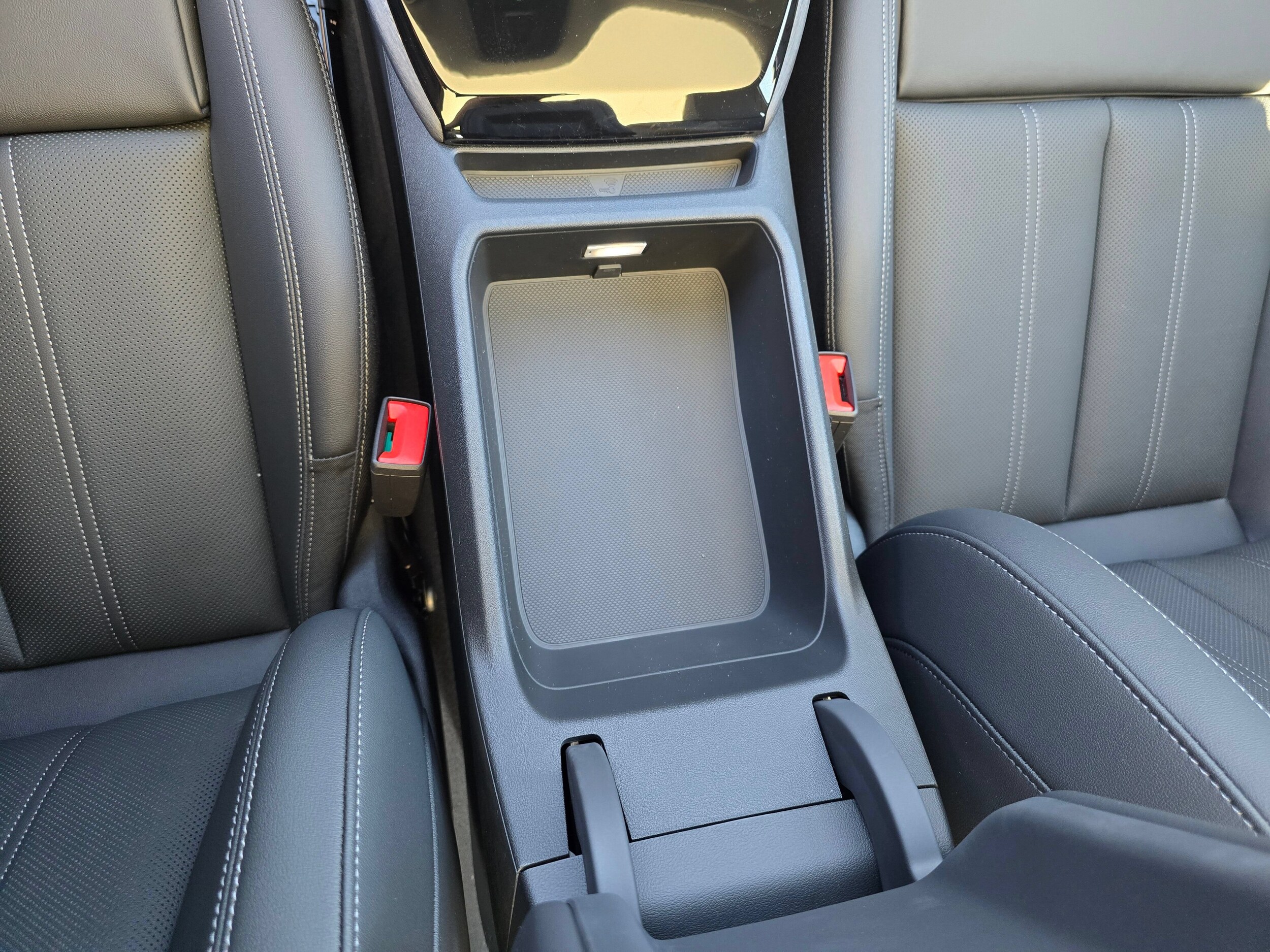 New 2026 Daytona Gray Pearl Audi Premium Plus image 57