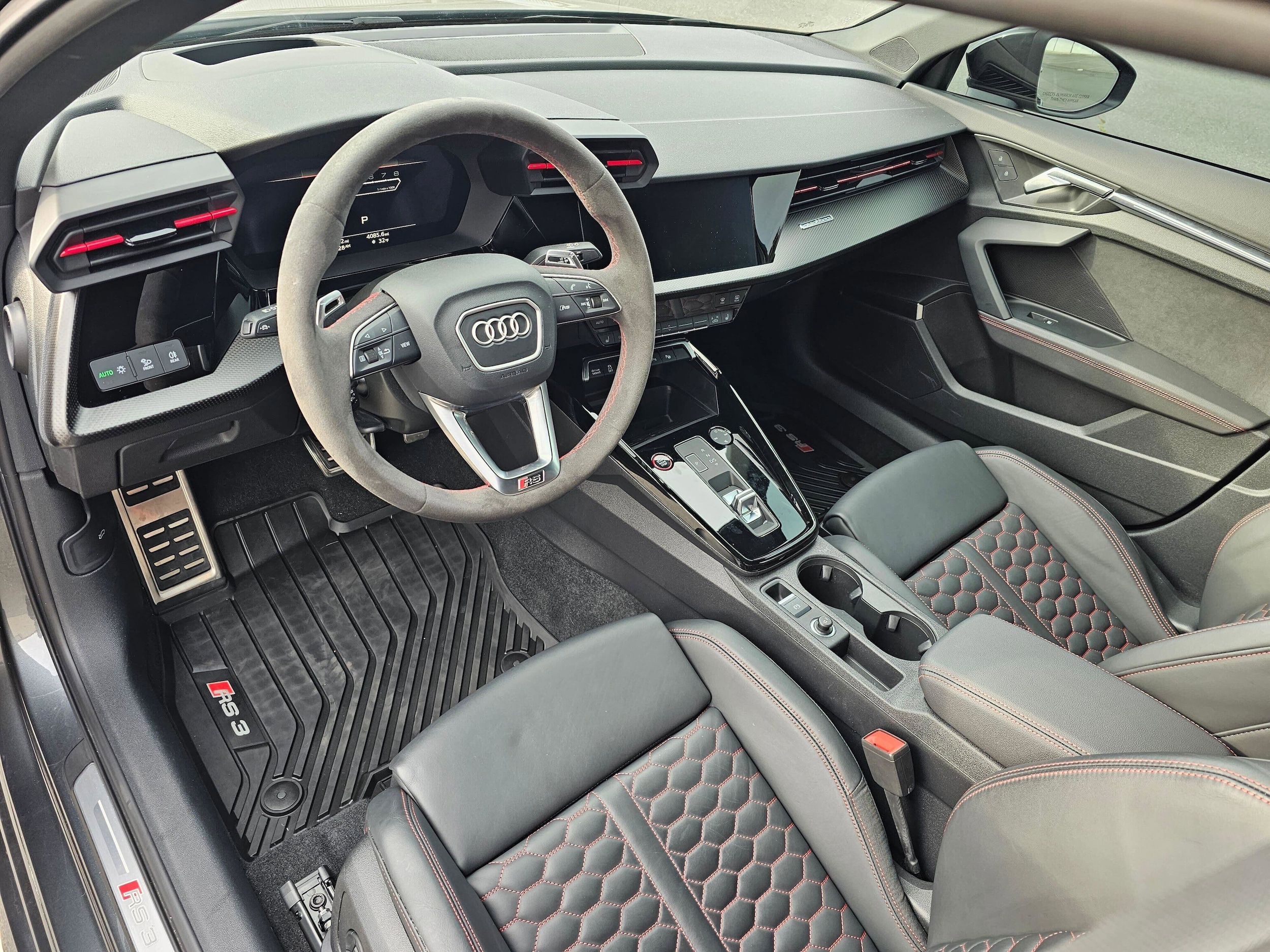 Used 2024 Daytona Gray Pearl Effect Audi 4DR SDN 2.5 TFSI image 2