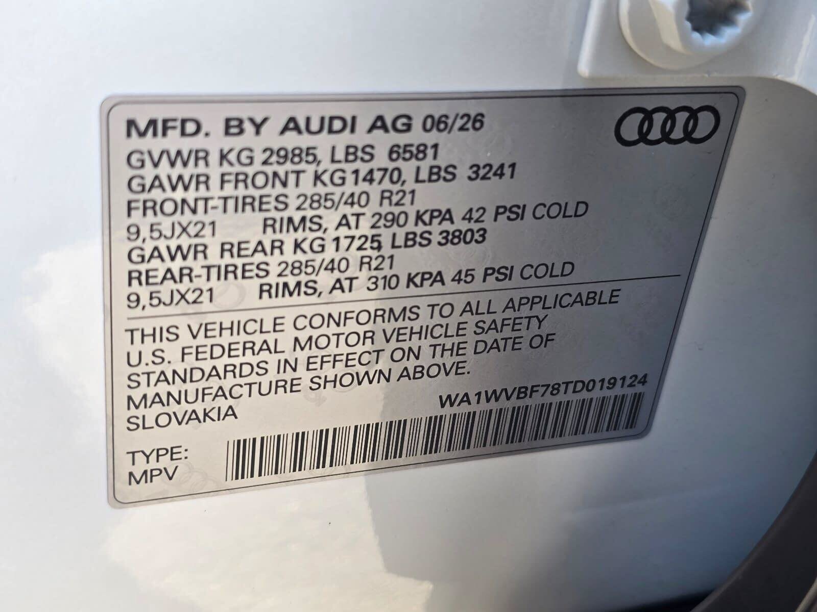 New 2026 Glacier White Audi S line 55 Prestige image 30