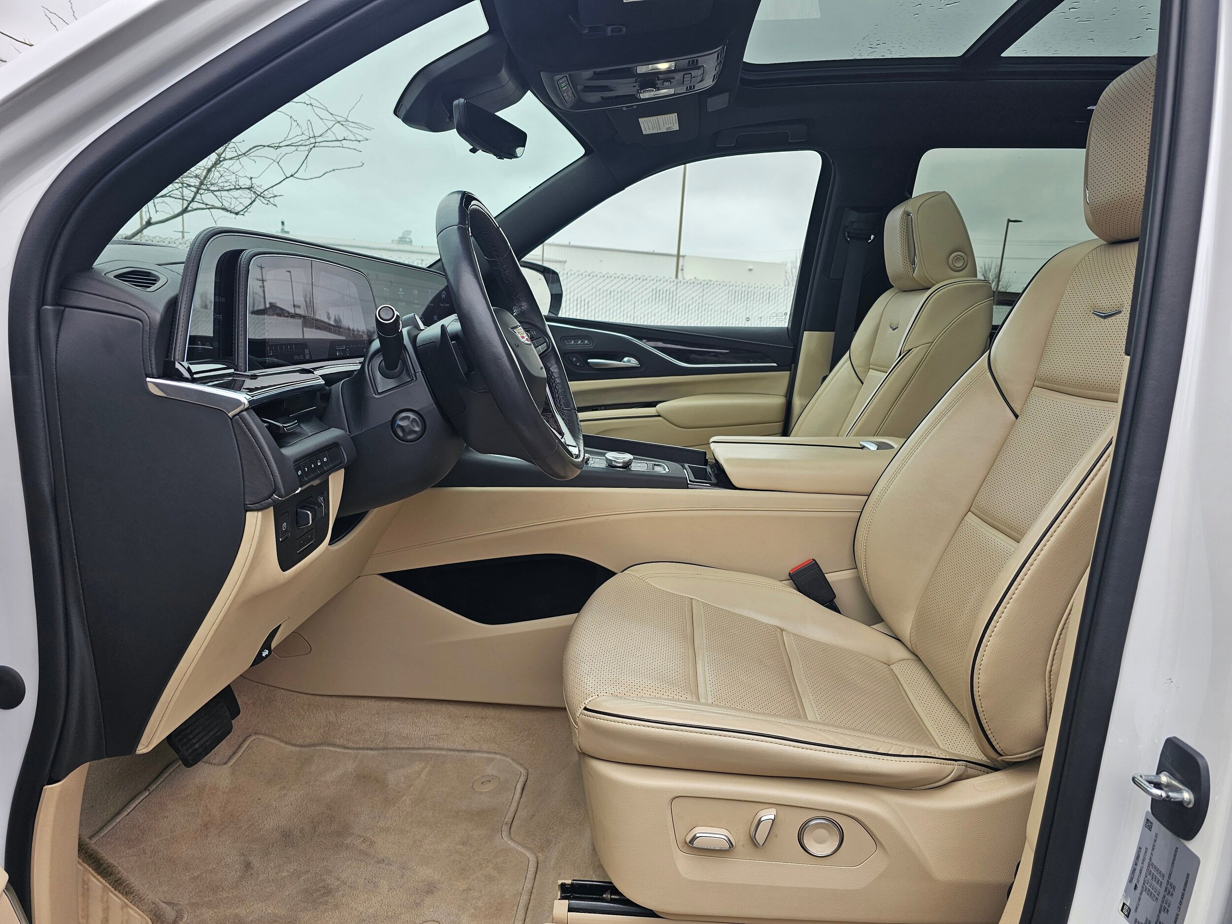 Used 2023 Crystal White Tricoat Cadillac 4WD Premium Luxury image 43