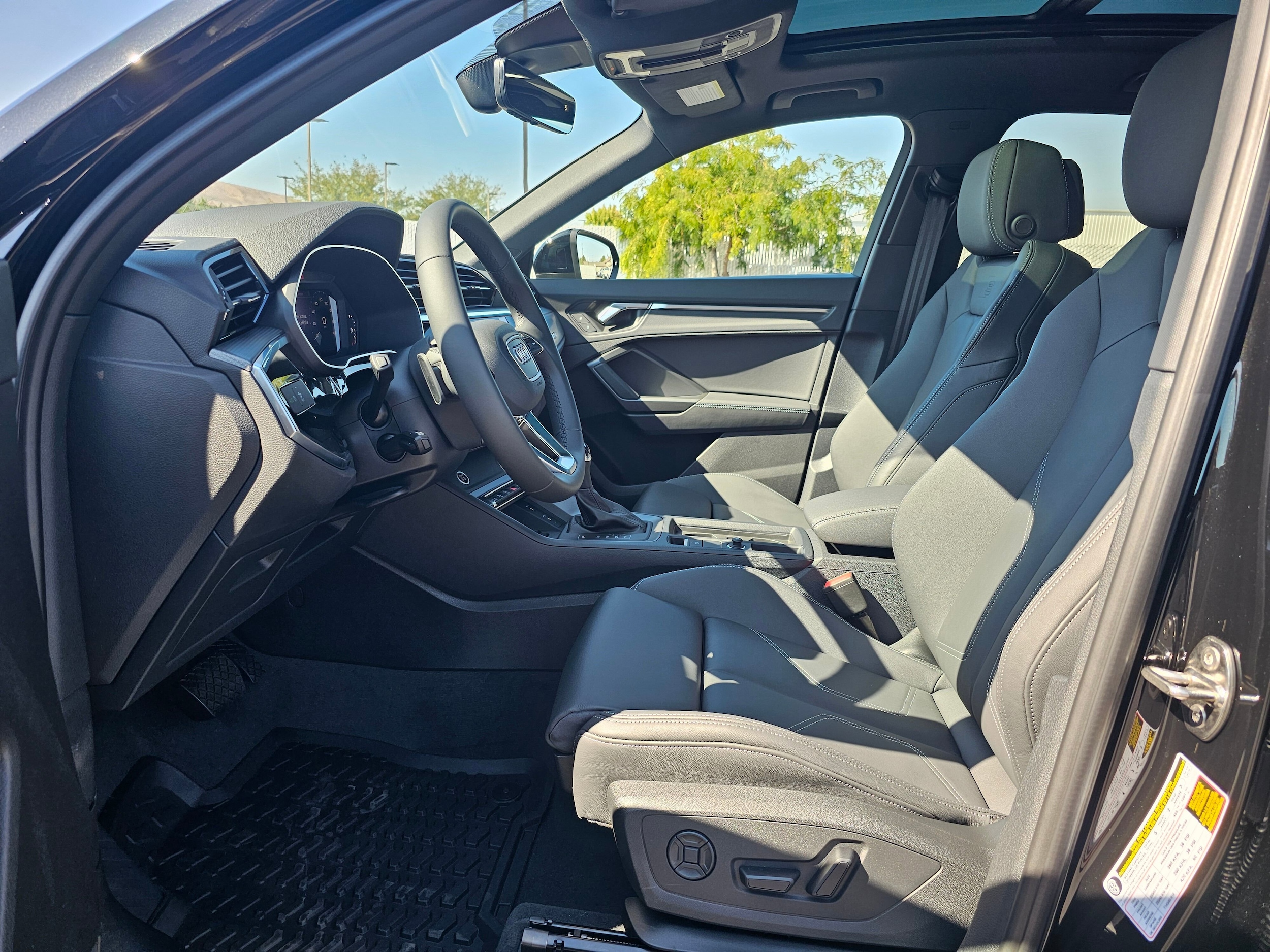 New 2025 Mythos Black Audi 45 S line Premium image 11