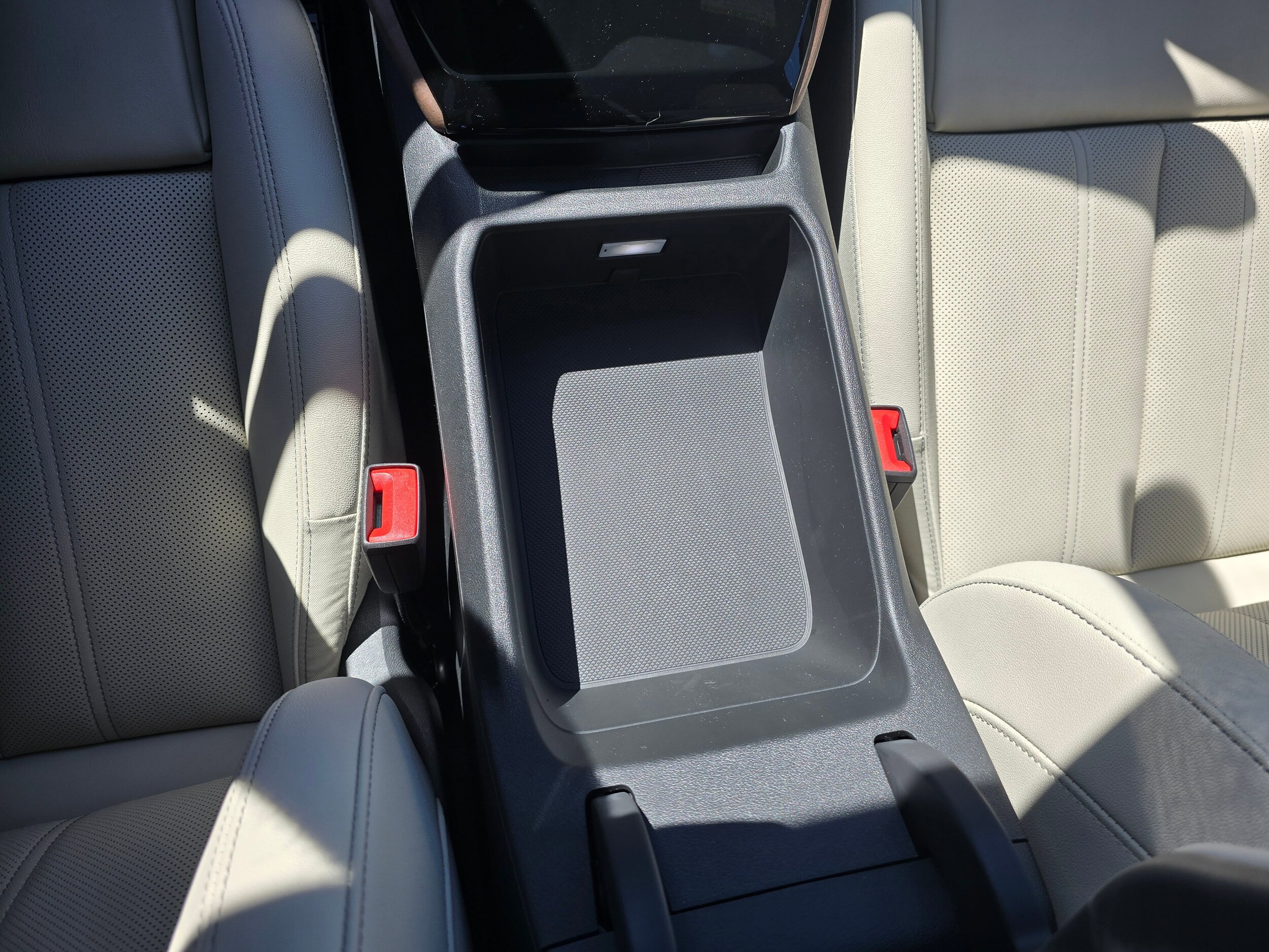 Used 2026 Glacier White Metallic Audi Premium Plus image 25