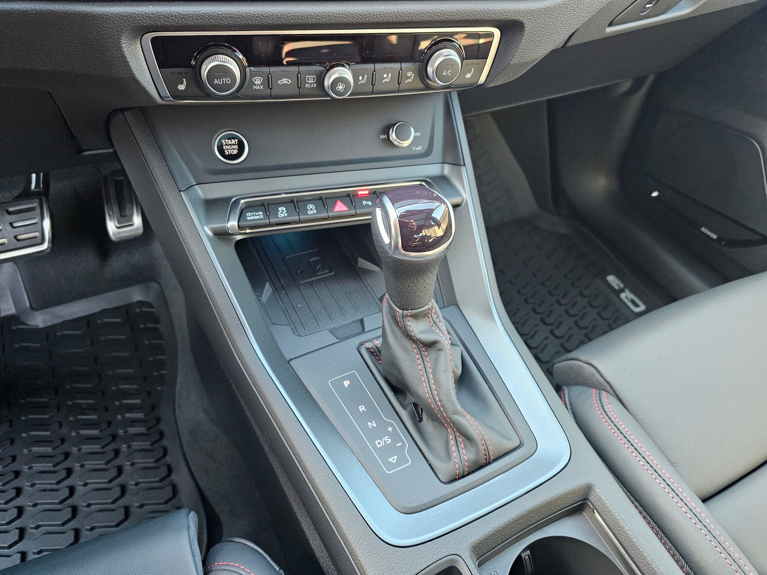 New 2025 Daytona Gray Pearl Audi 45 S line Premium Plus image 21