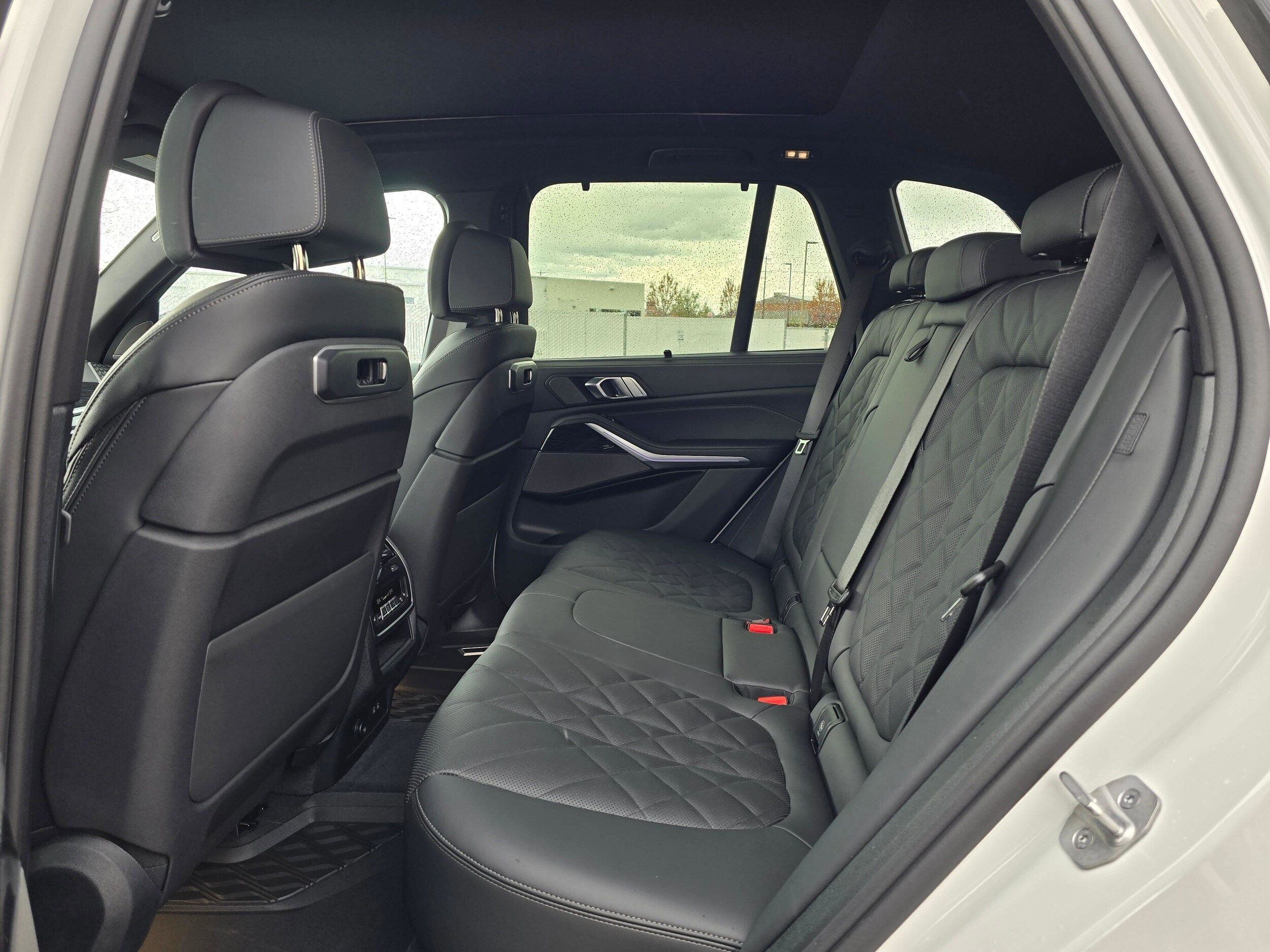 Used 2026 Mineral White Metallic BMW xDrive50e image 13