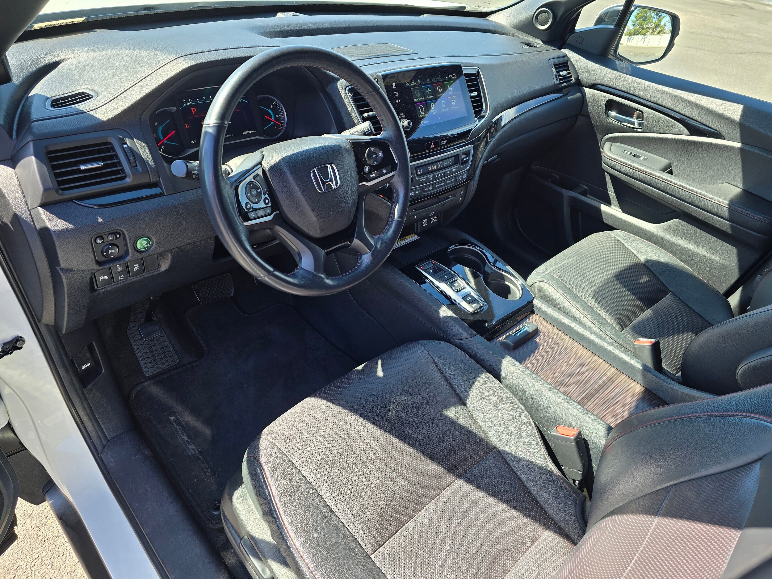 Used 2021 Platinum White Pearl Honda Black Edition image 35