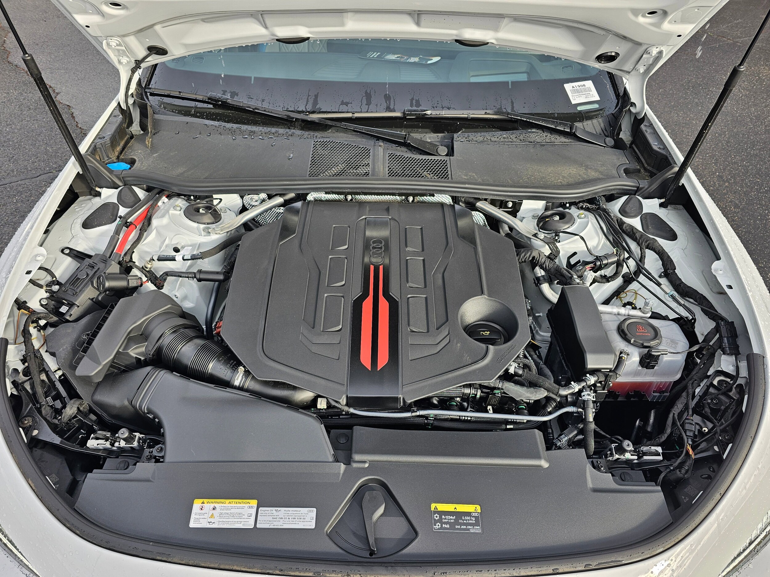 New 2025 Glacier White Audi 3.0T Prestige image 9