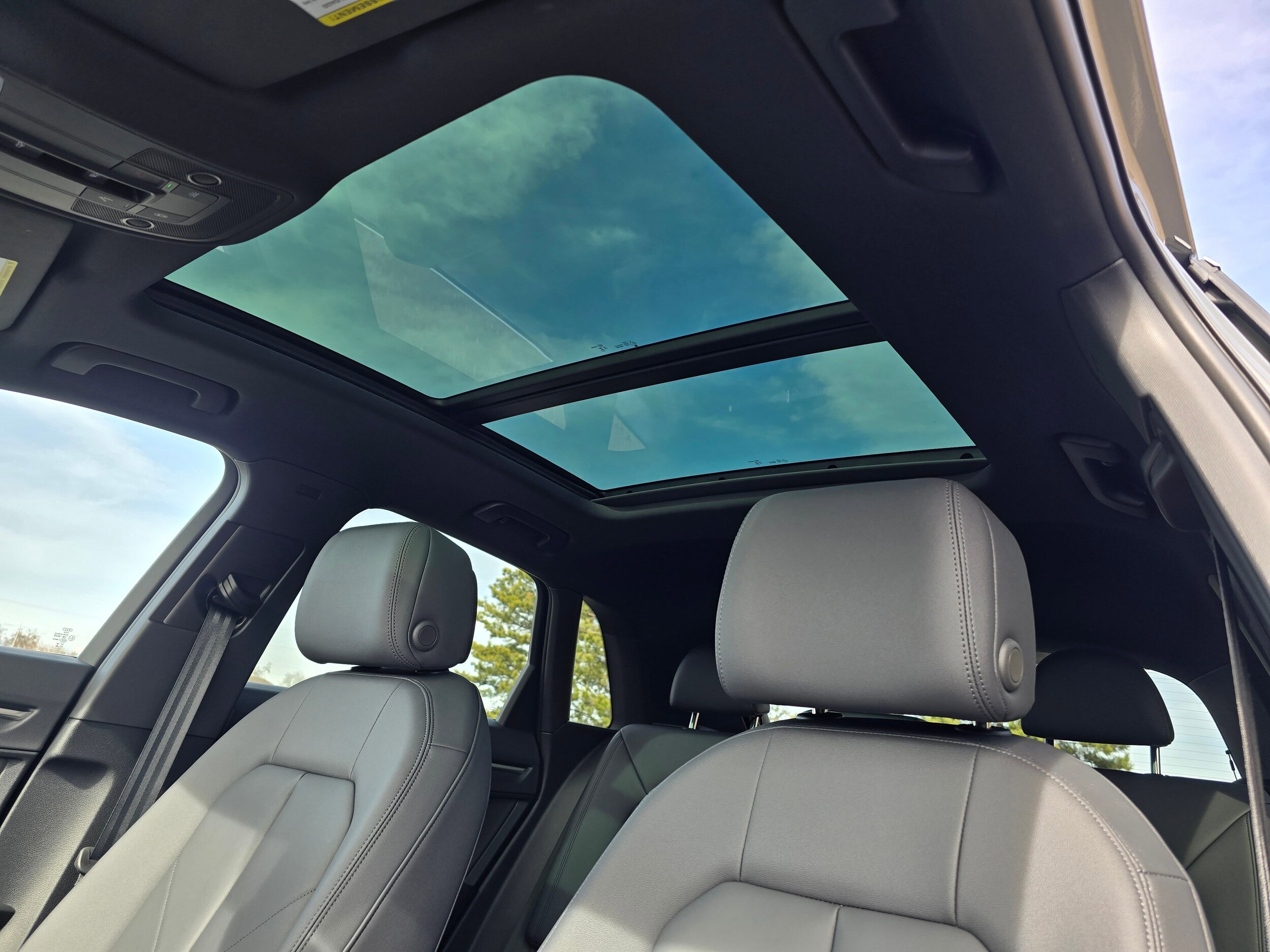 Certified Used 2025 Chronos Gray Metallic Audi S line Premium image 58