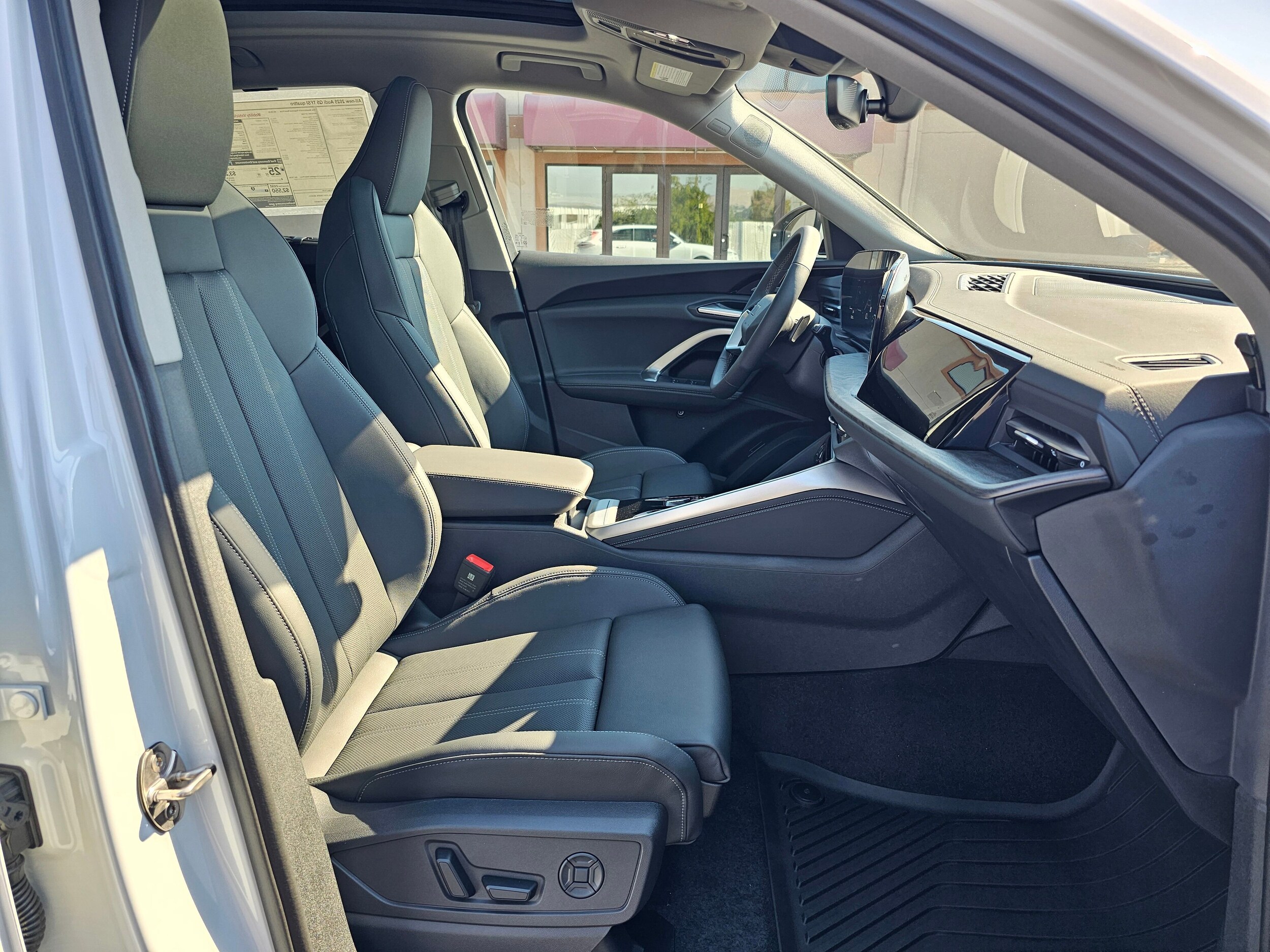 New 2025 Glacier White Audi 2.0T Premium Plus image 15