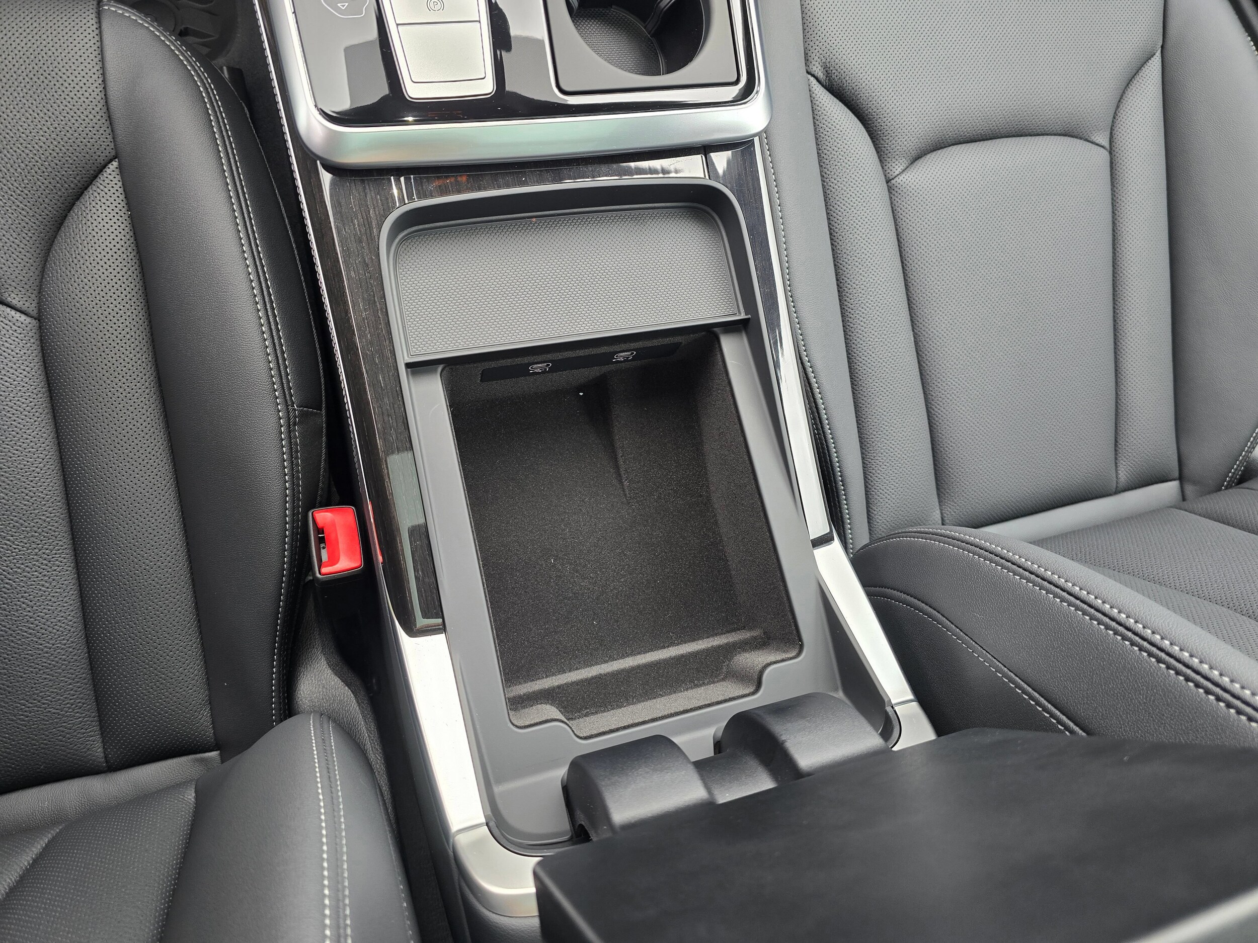 New 2026 Mythos Black Audi 55 Premium Plus image 55