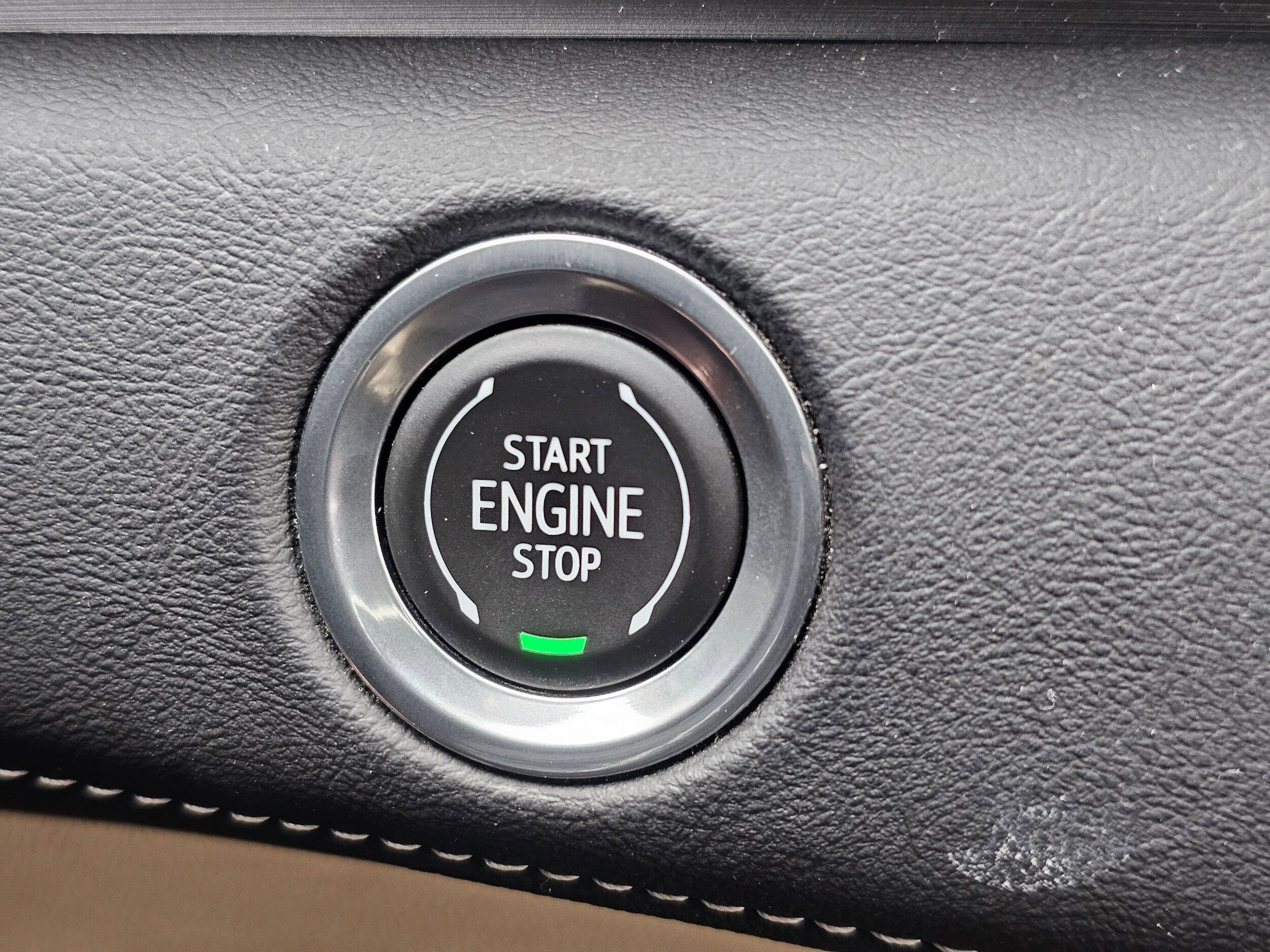 Used 2023 Crystal White Tricoat Cadillac 4WD Premium Luxury image 22