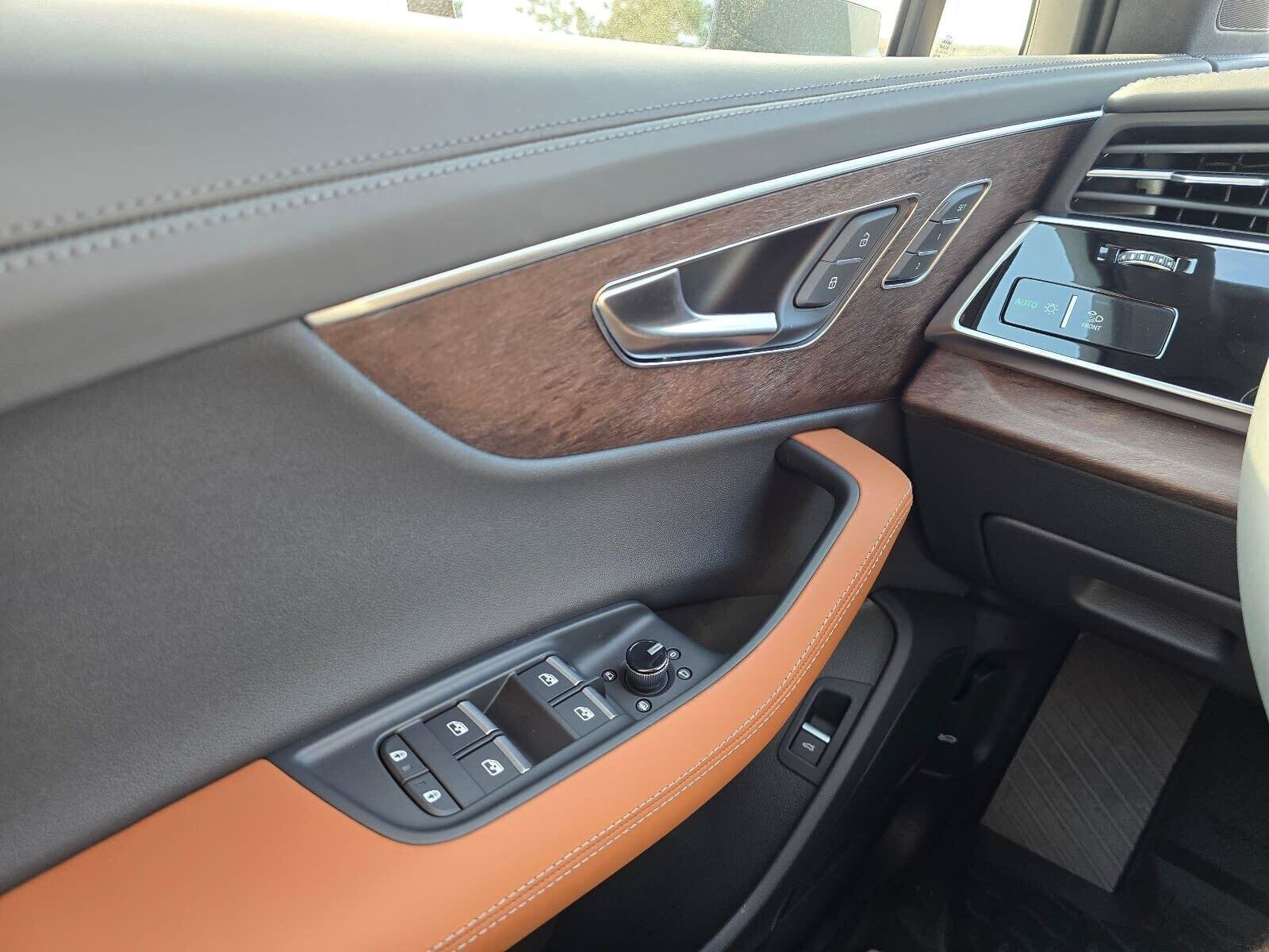 New 2026 Glacier White Audi S line 55 Prestige image 28