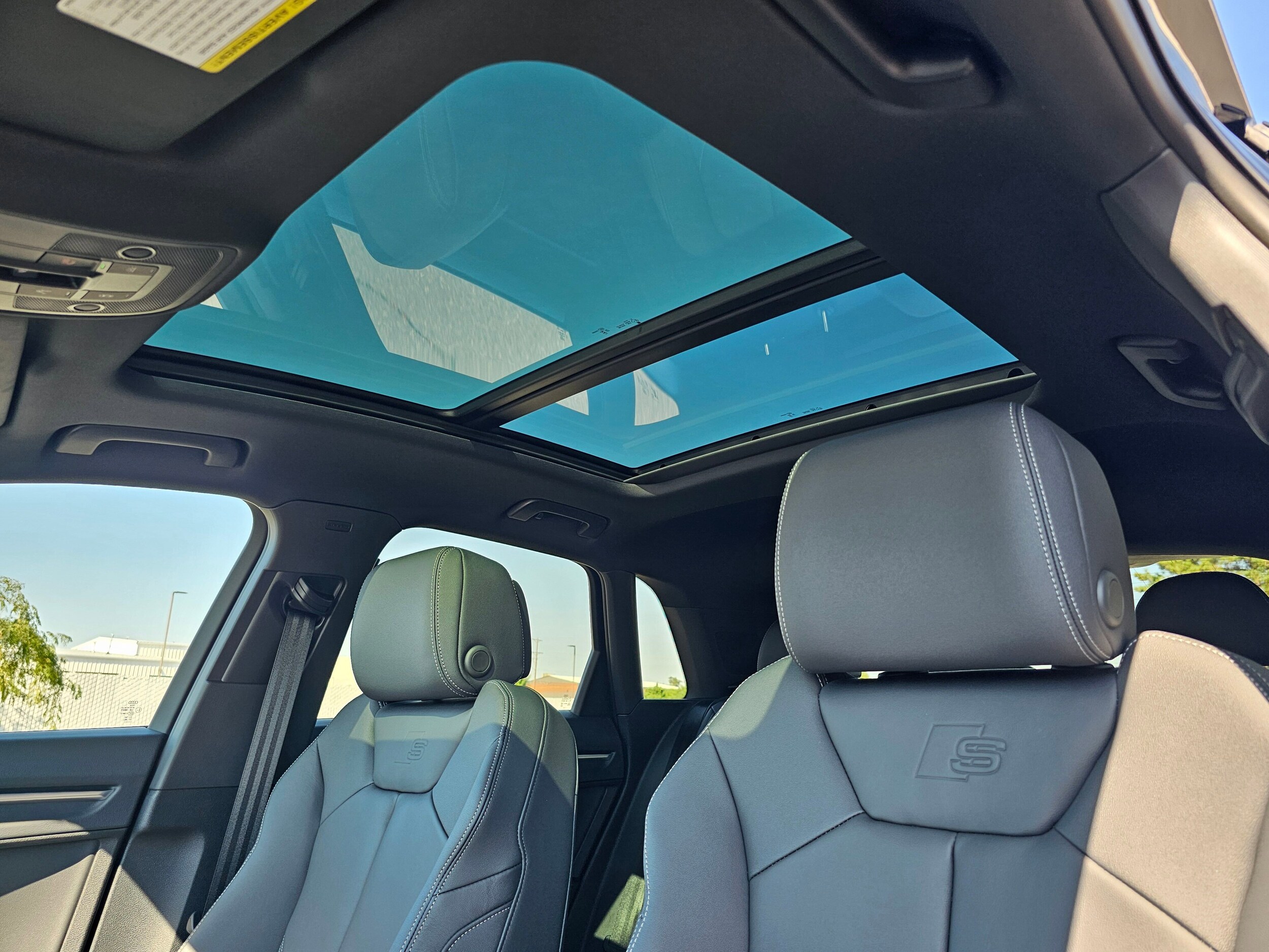 New 2025 Mythos Black Audi 45 S line Premium image 27