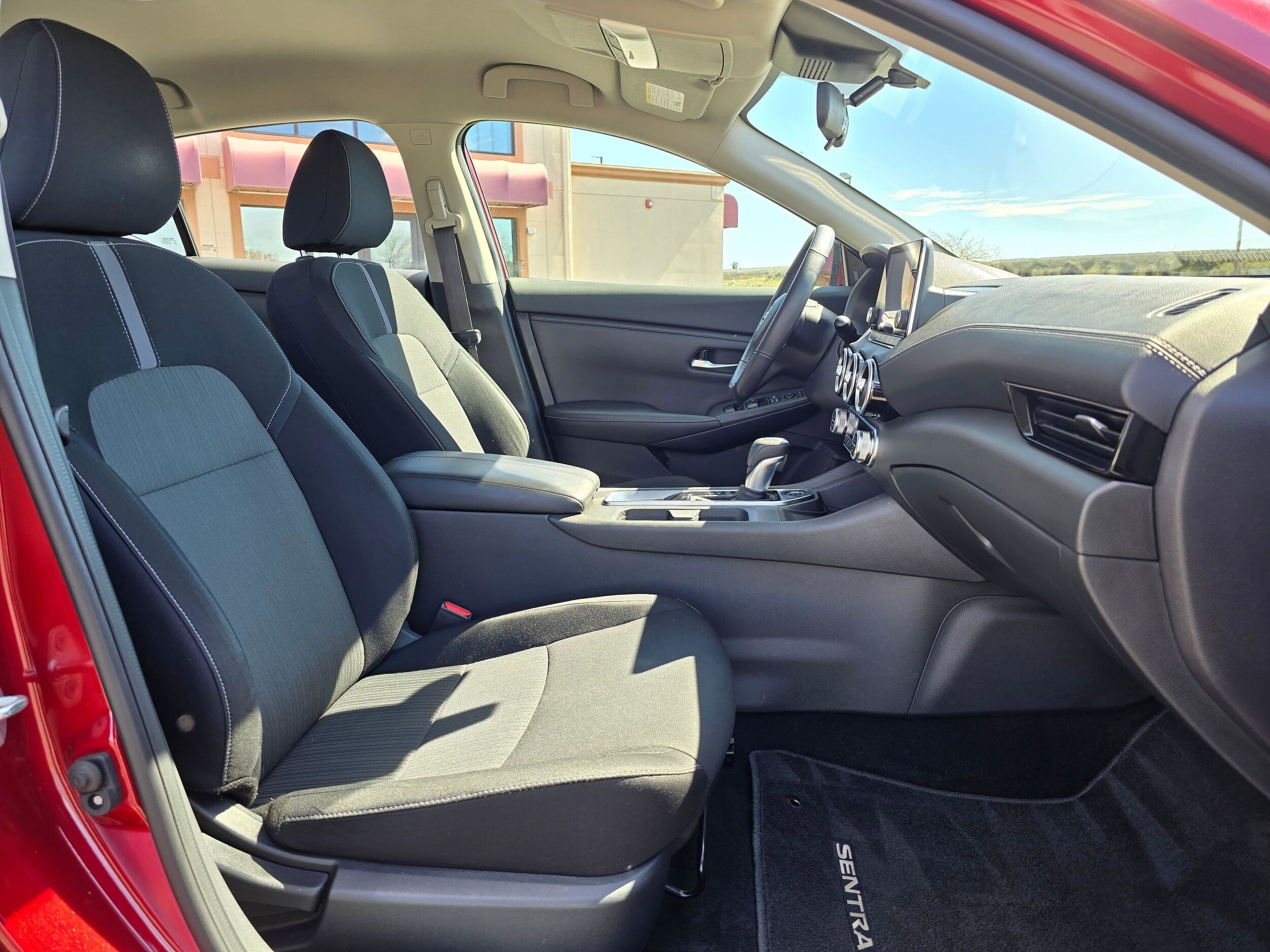 Used 2021 Scarlet Ember Tintcoat Nissan SV image 14