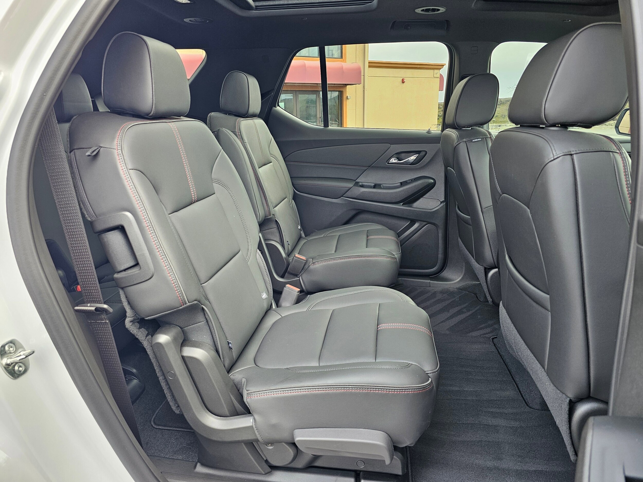 Used 2023 Iridescent Pearl Tricoat Chevrolet RS image 46